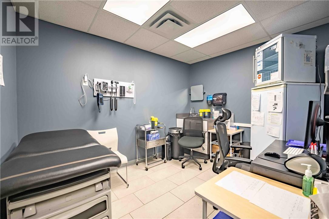 1536 Lasalle Boulevard Unit# B-2