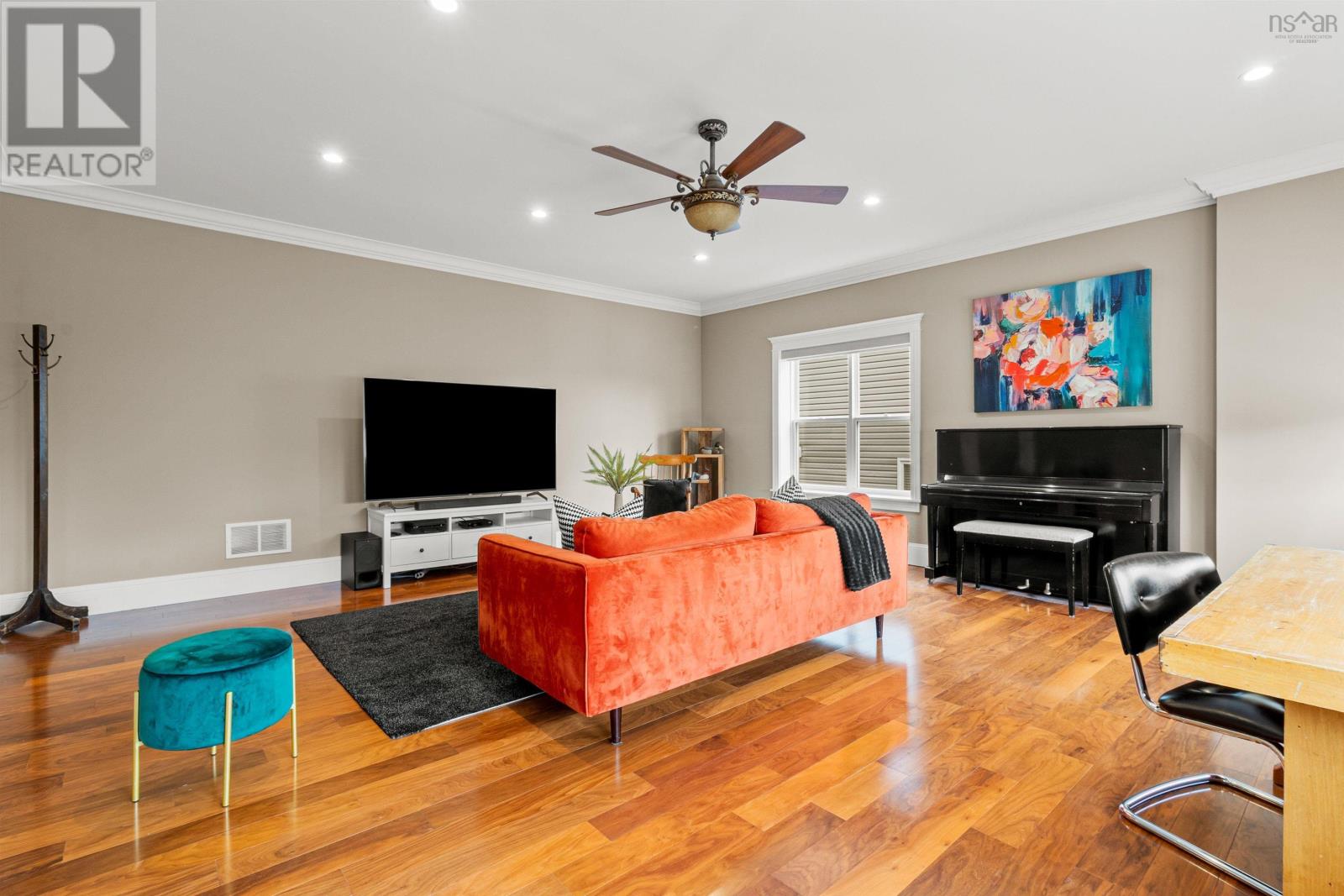 Property 29 of 38 of 55 Sophia Street