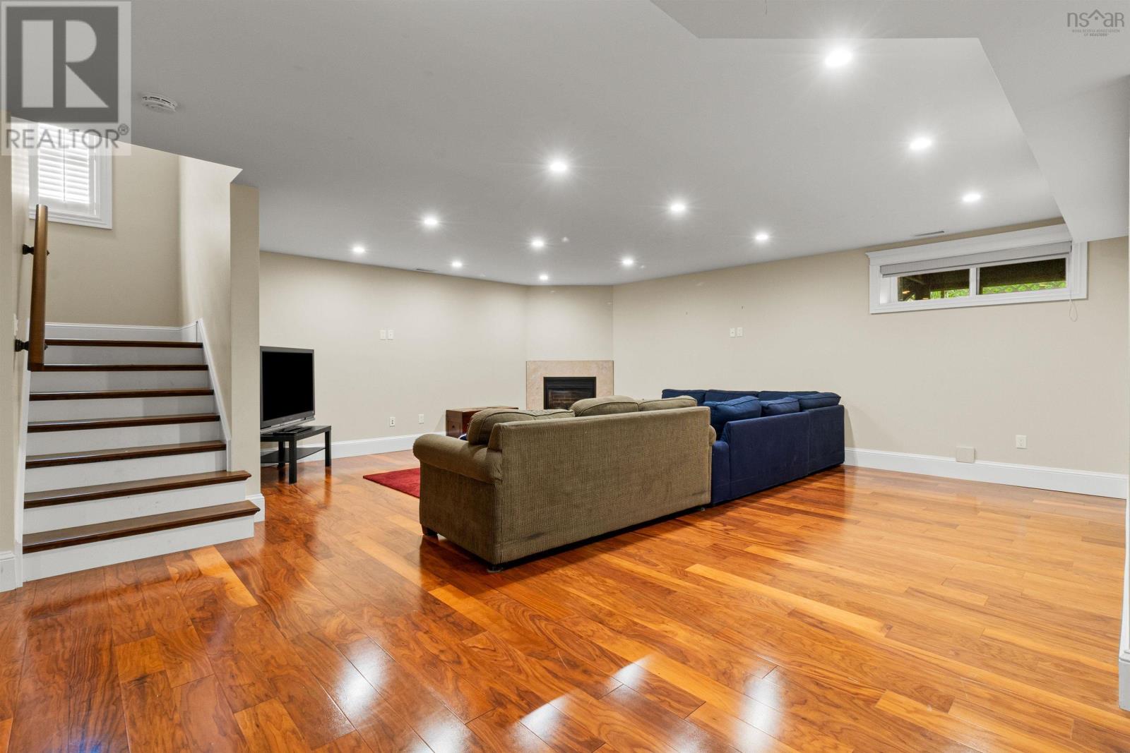 Property 30 of 38 of 55 Sophia Street