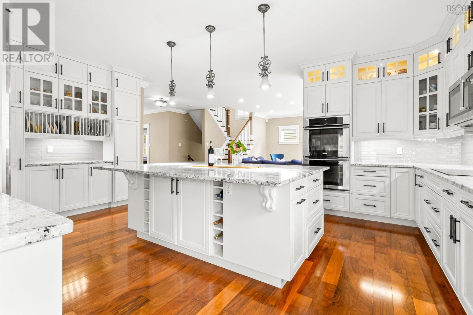 Property 12 of 38 of 55 Sophia Street