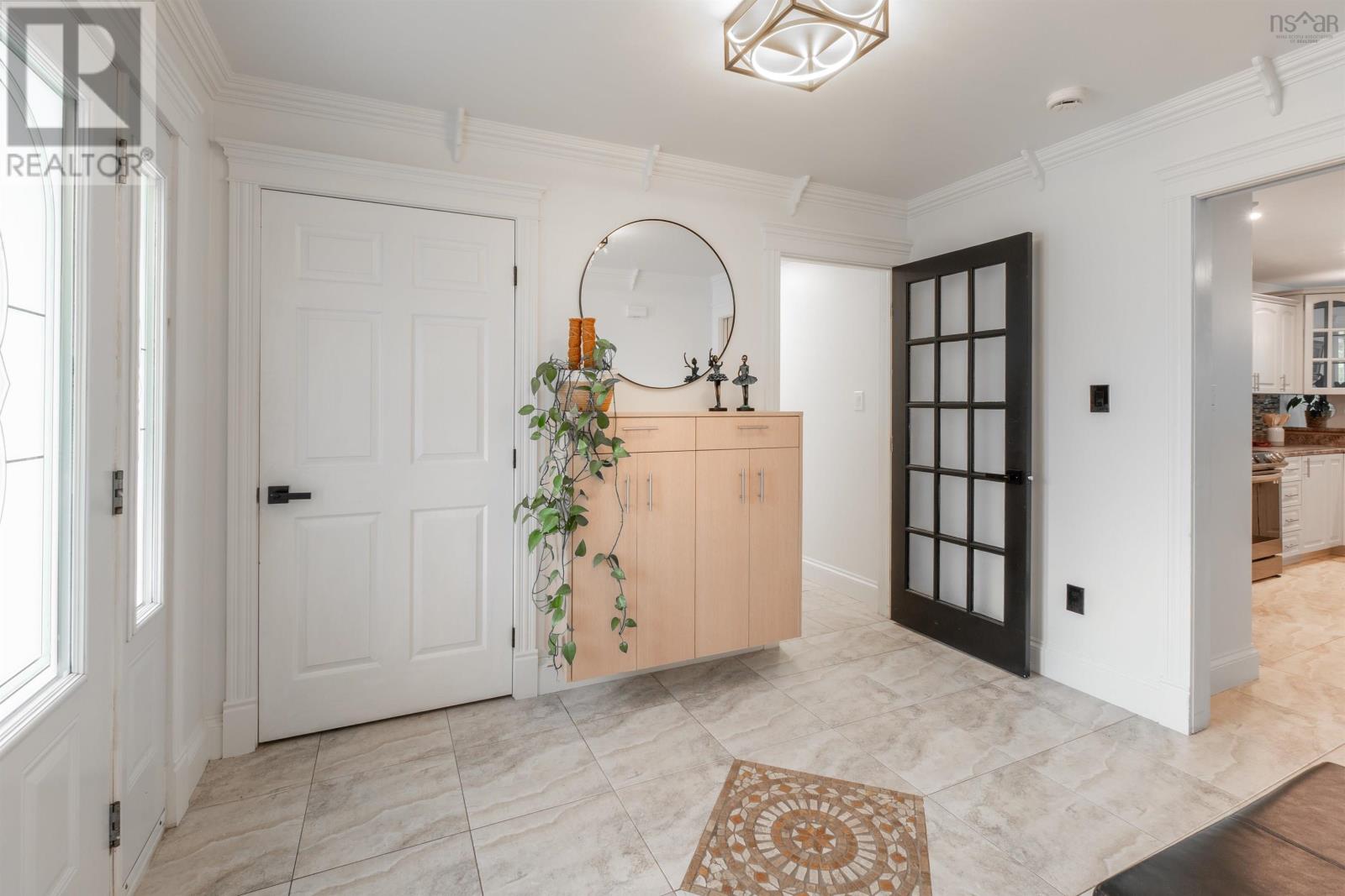 Property 3 of 47 of 10 Salto Drive