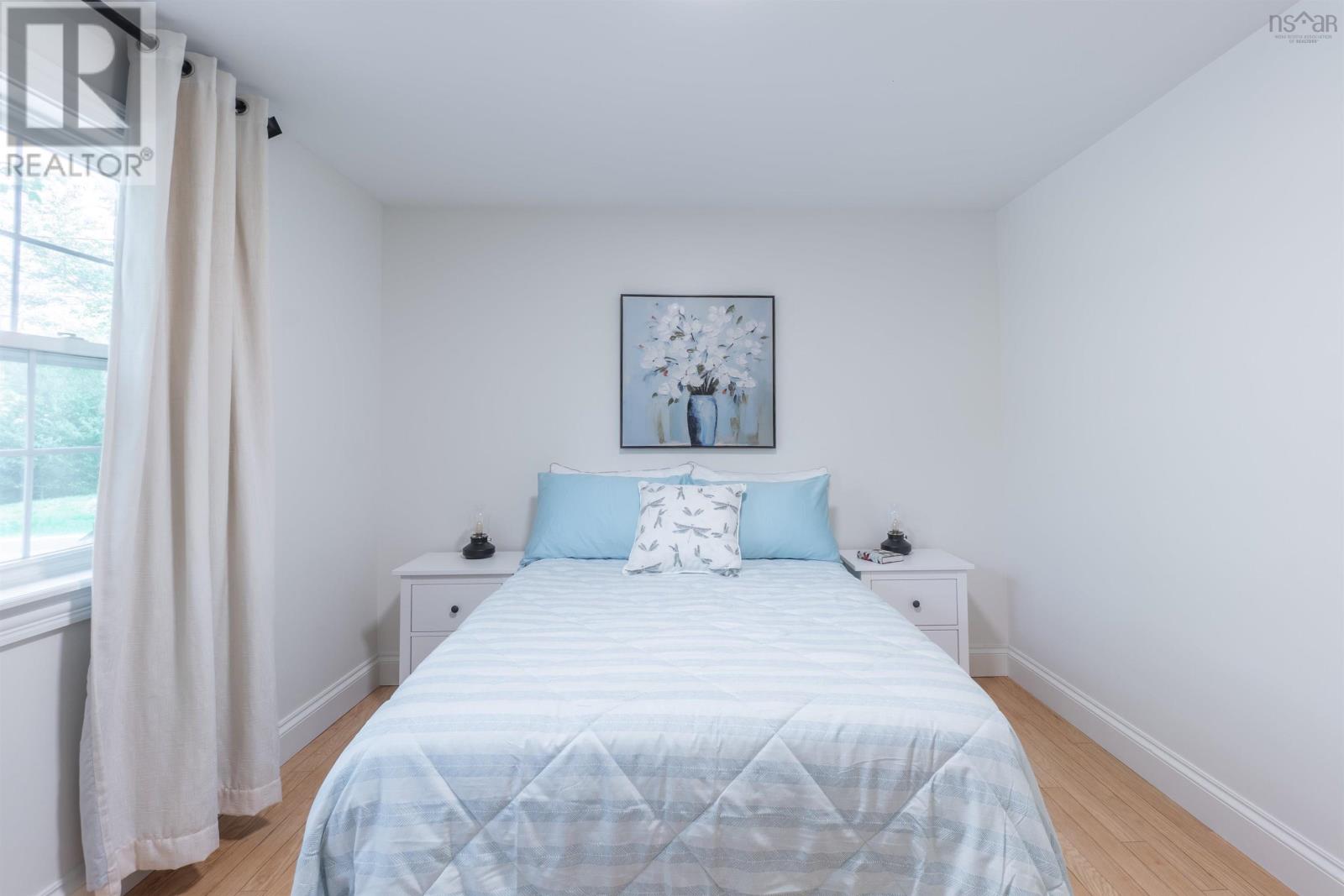 Property 33 of 47 of 10 Salto Drive