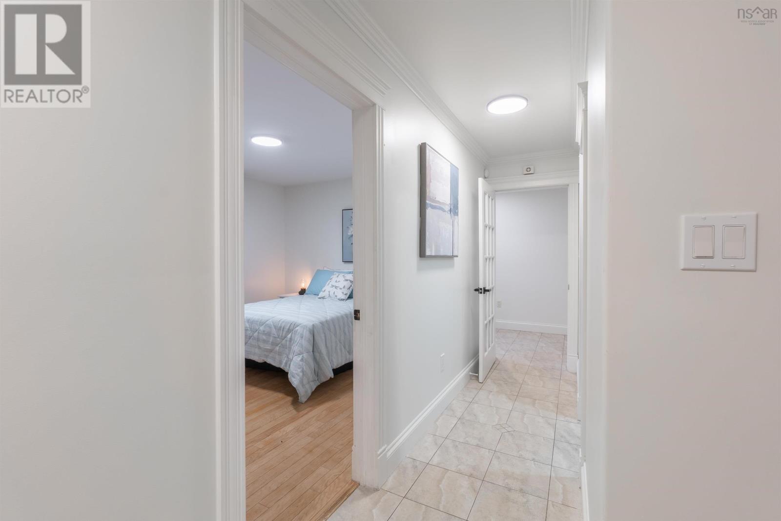 Property 31 of 47 of 10 Salto Drive