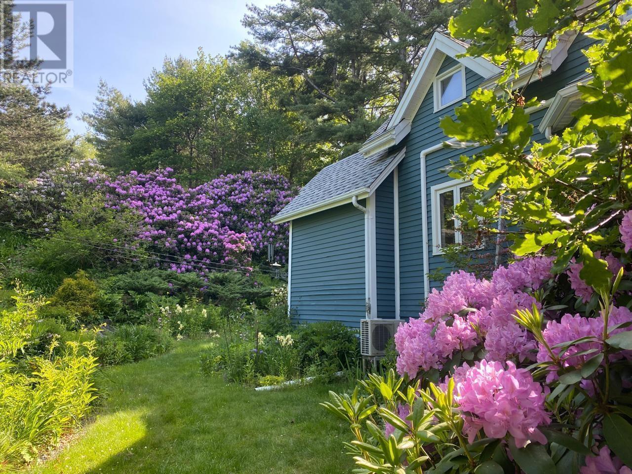 Property 21 of 22 of 38 Kearney Lake Road