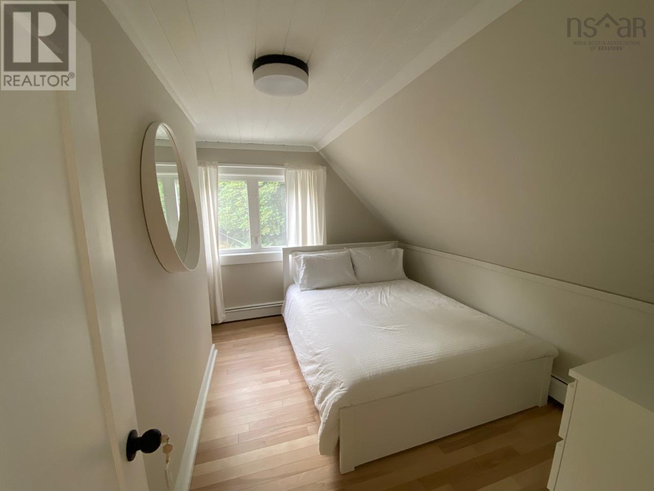 Property 16 of 22 of 38 Kearney Lake Road