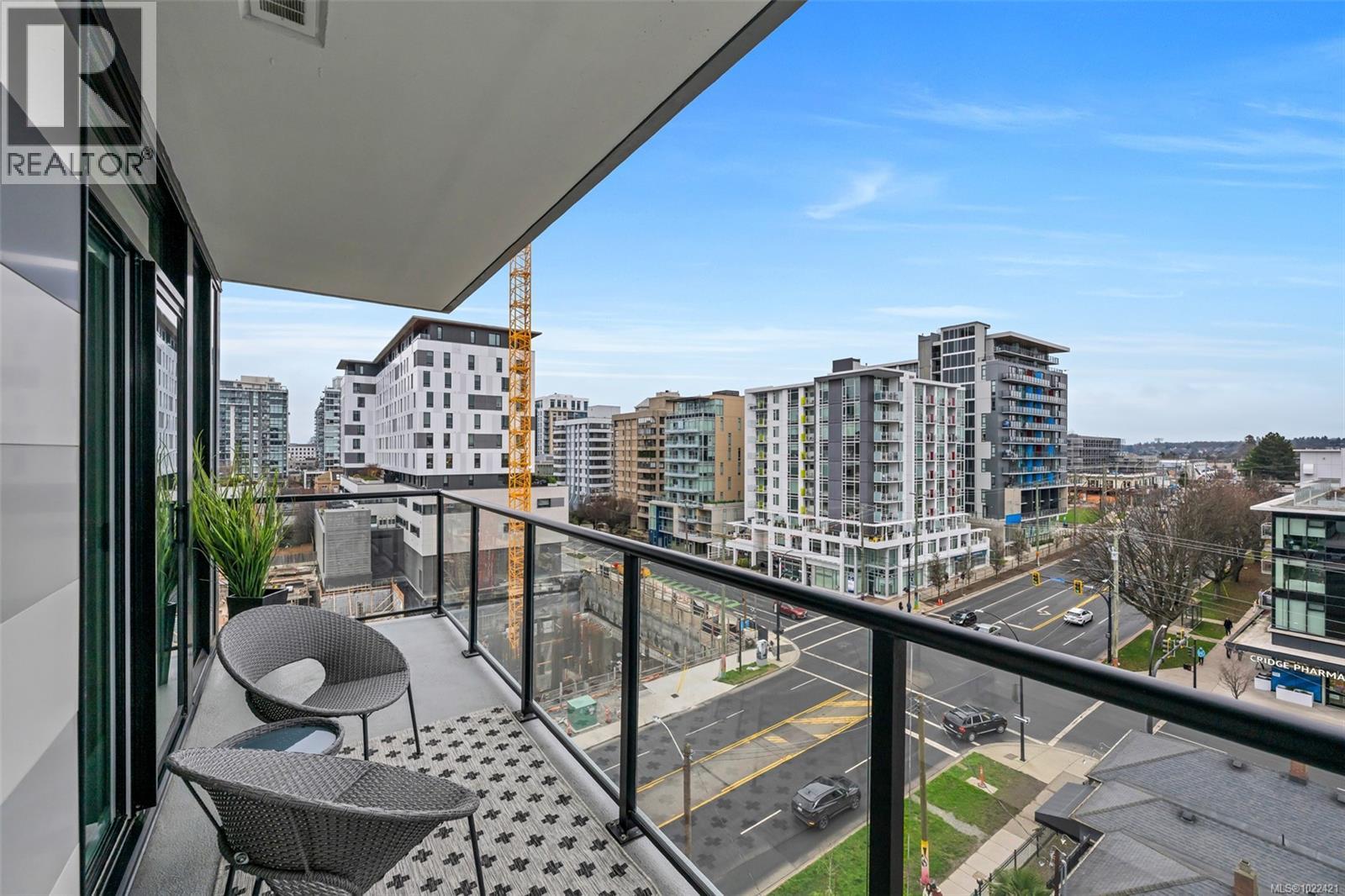 702 1100 Yates St, Victoria