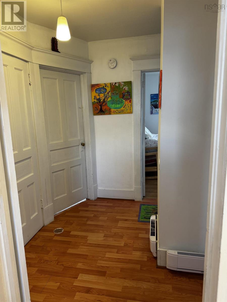 53 Carleton Terrace - 28