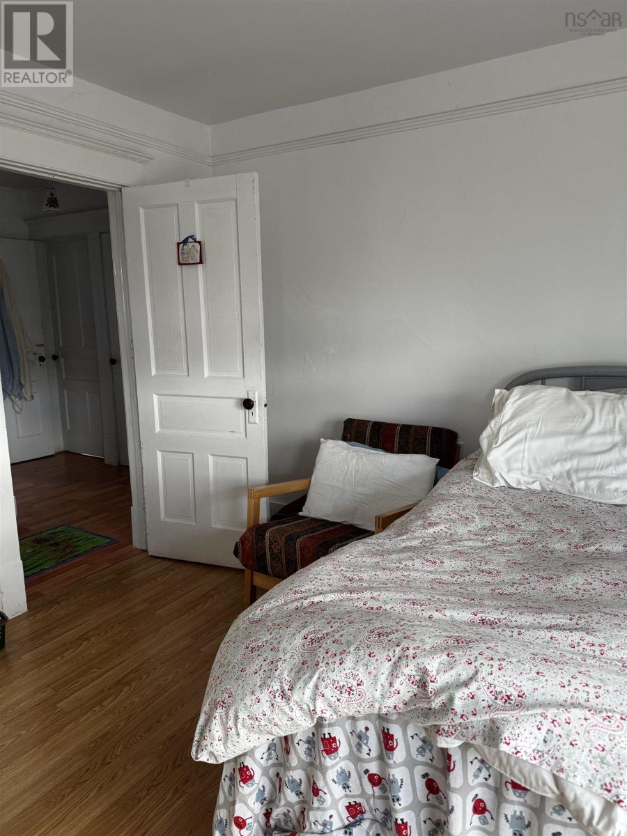 53 Carleton Terrace - 32