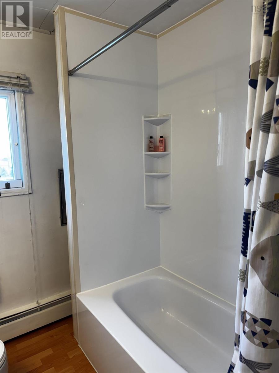 53 Carleton Terrace - 30
