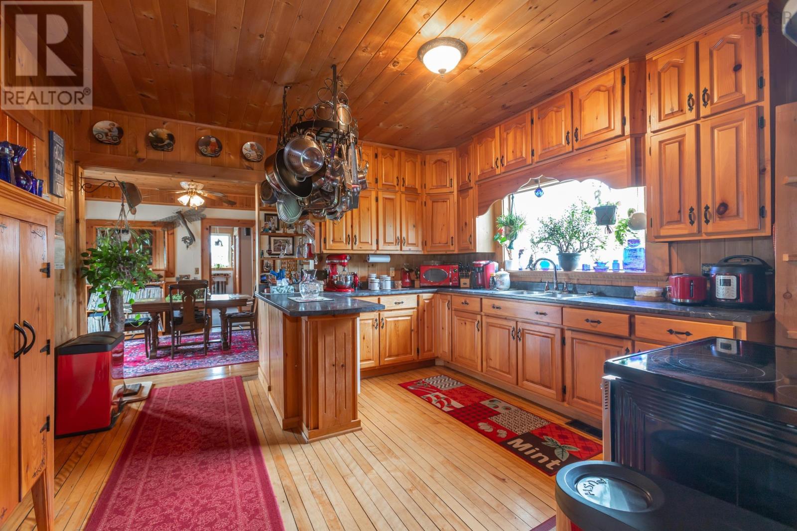 Property 8 of 50 of 2026 221 Highway