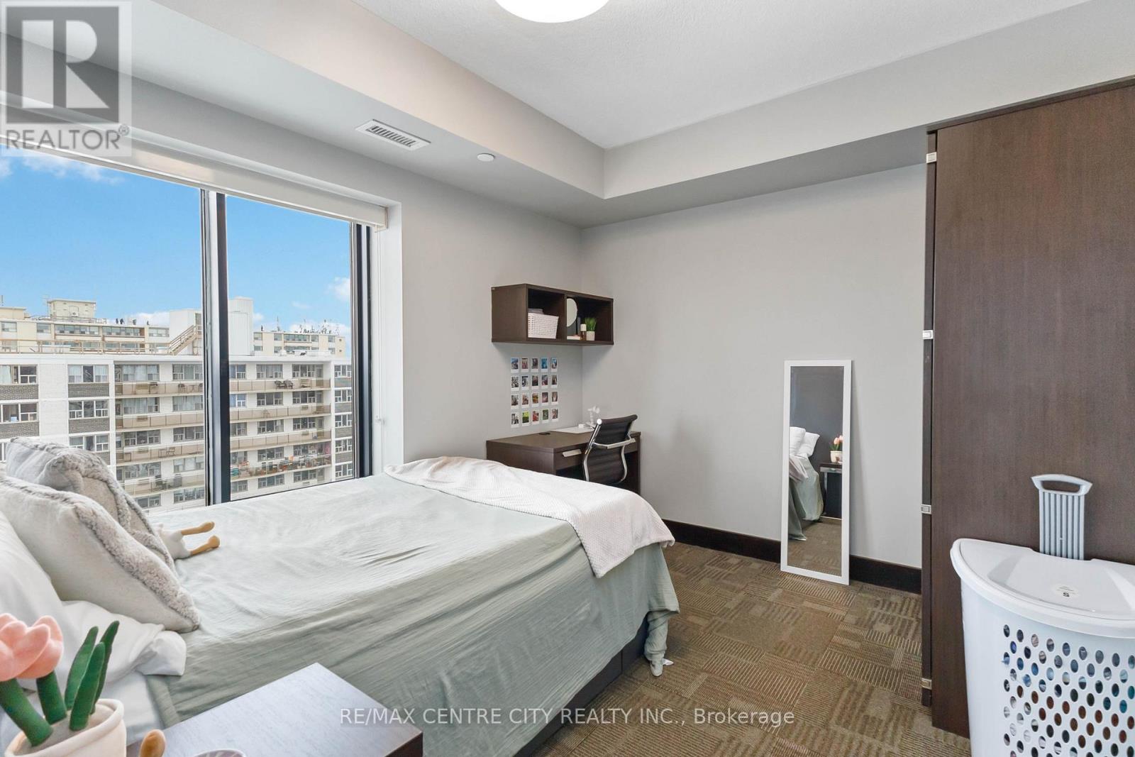 #1218 1235 RICHMOND STREET - 14