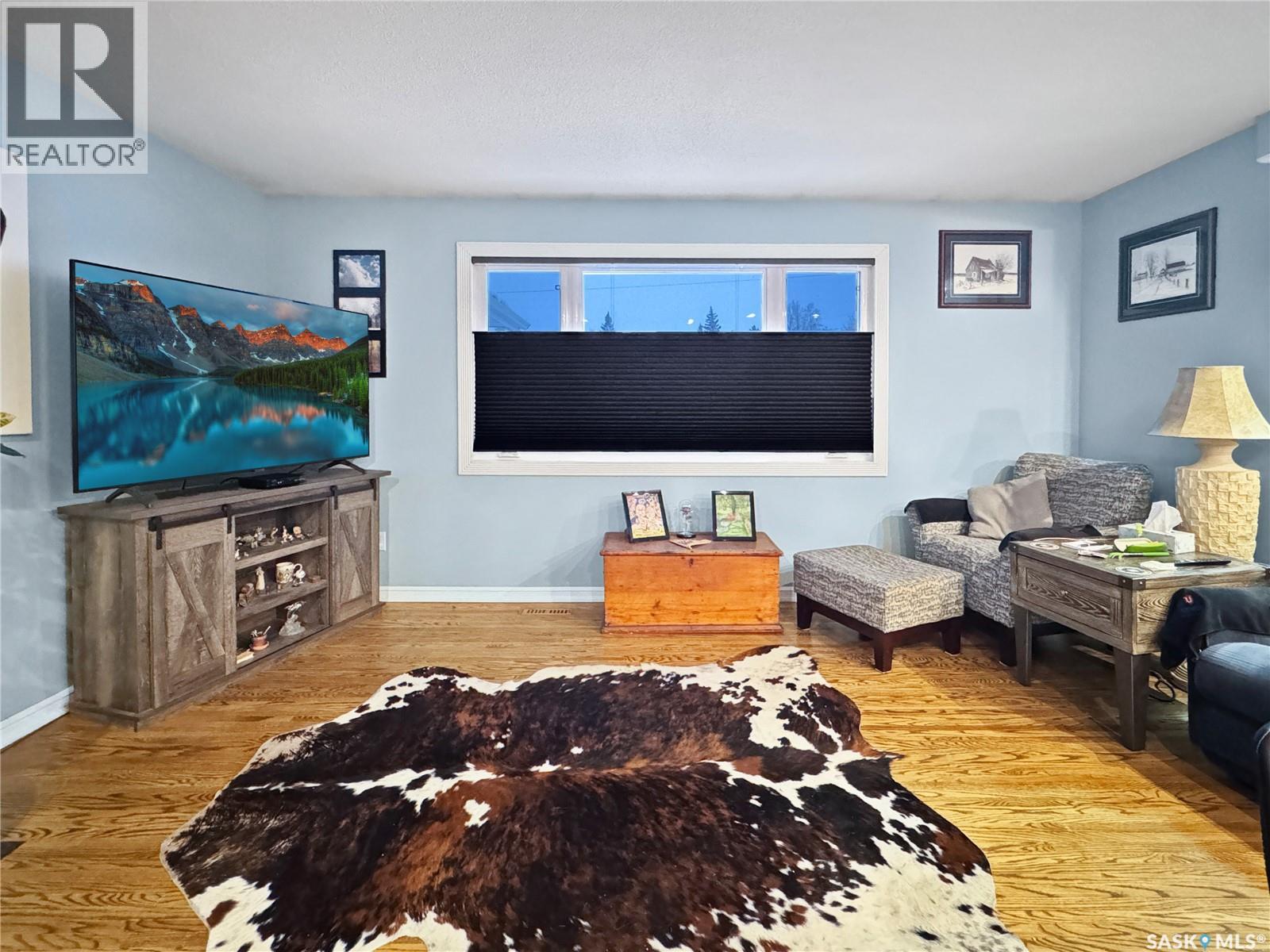 222 32nd STREET - Photo 5 of 35, Battleford, Saskatchewan