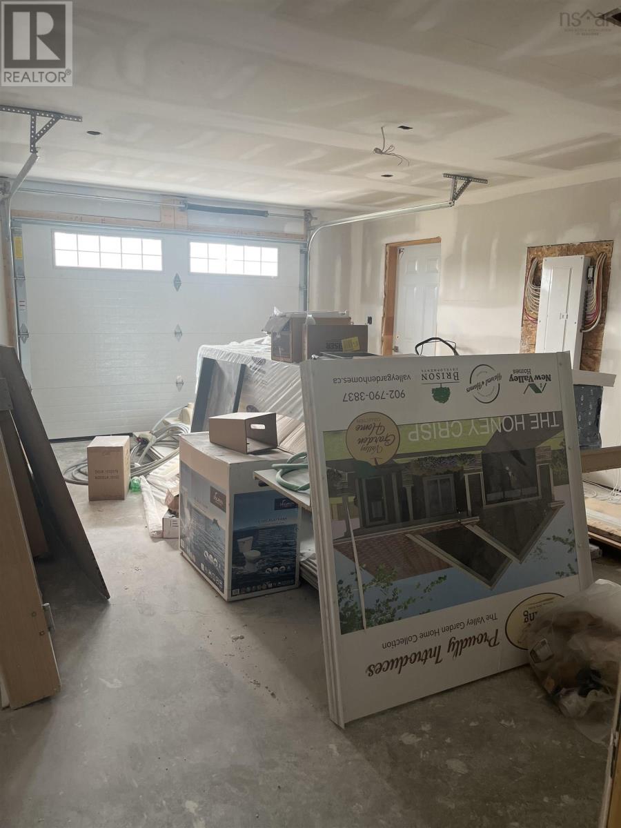 Property 17 of 17 of Lot # 433 39 Covey Drive