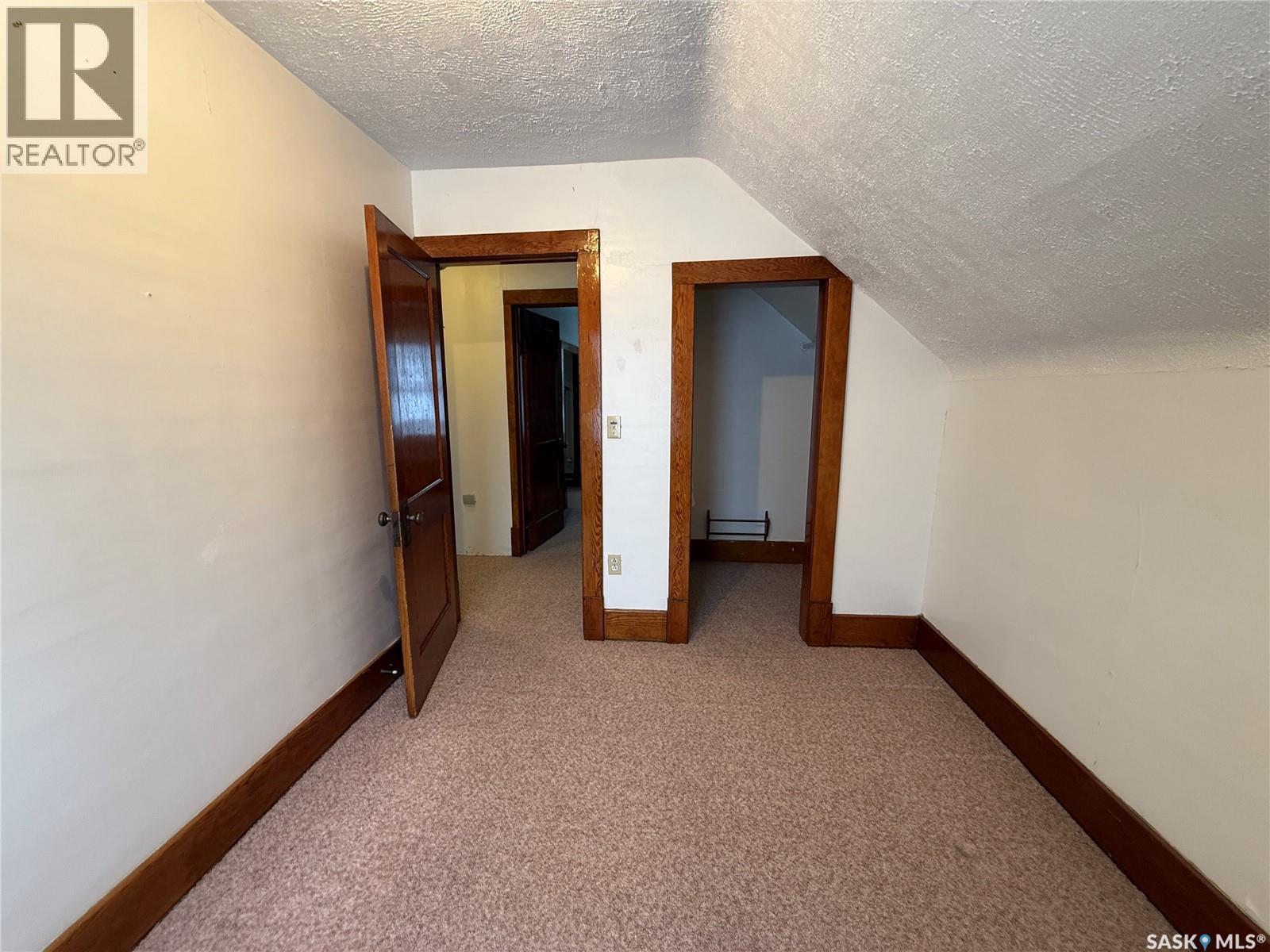 475 MAIN STREET - 39