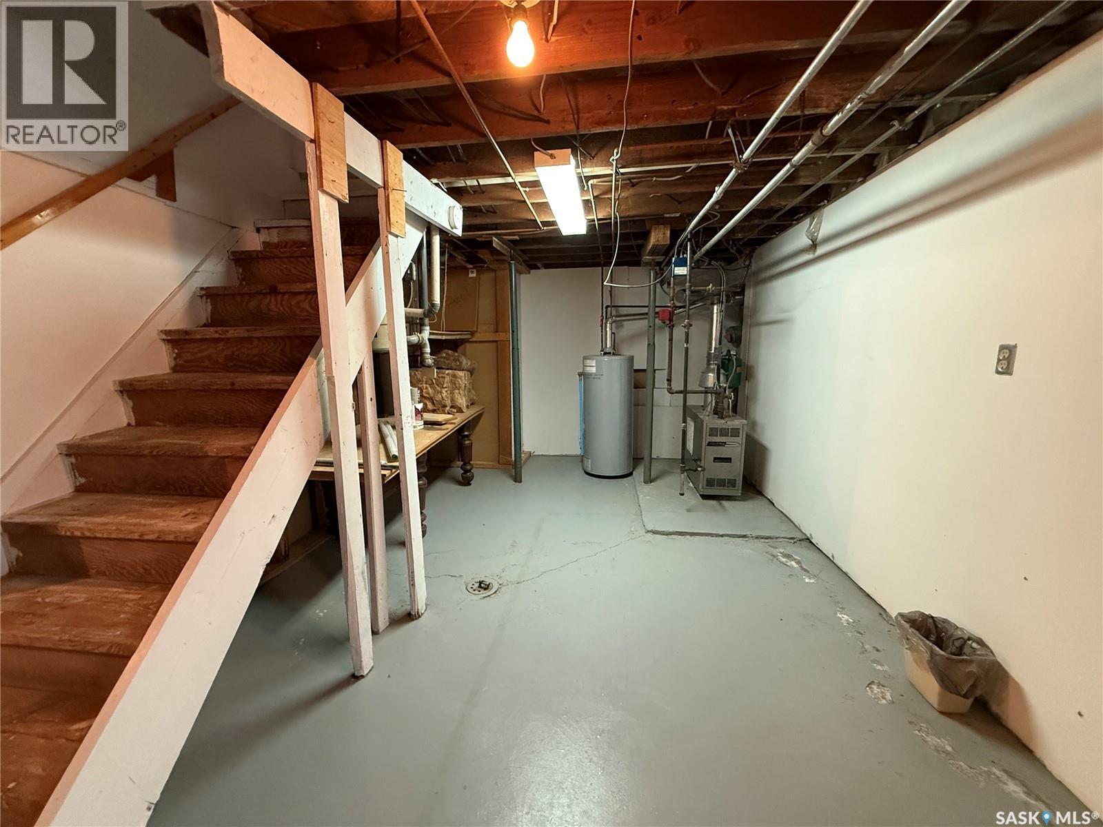 475 MAIN STREET - 40