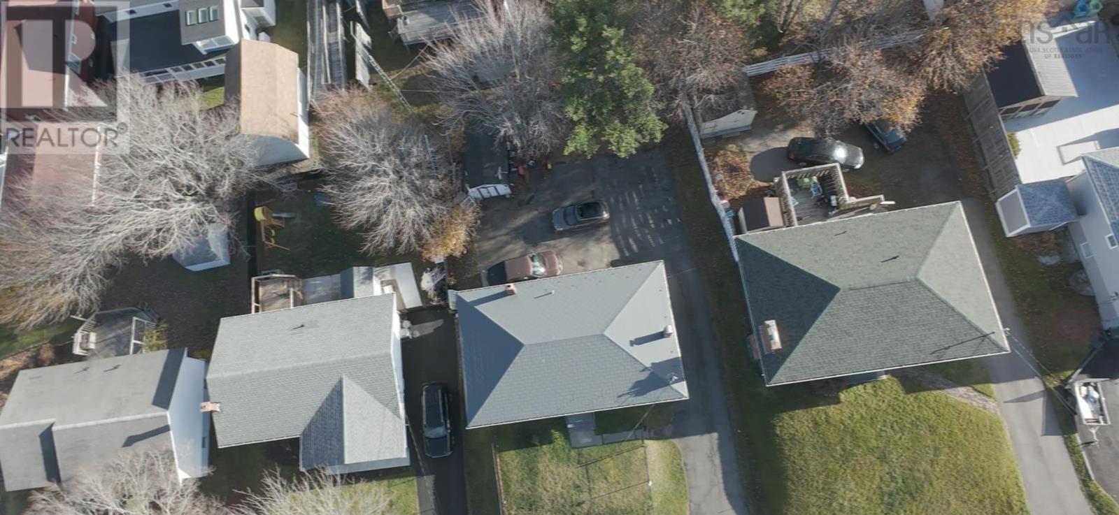 Property 20 of 28 of 32 Common Street