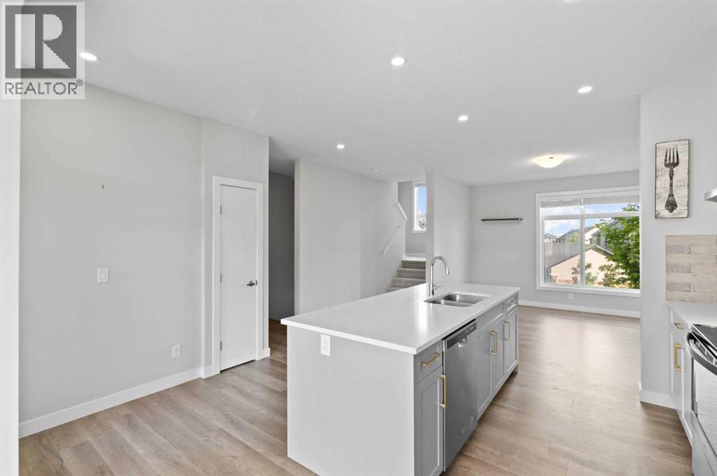 Single Family House for Sale in  Sage Meadows Circle NW Sage Hill Calgary 