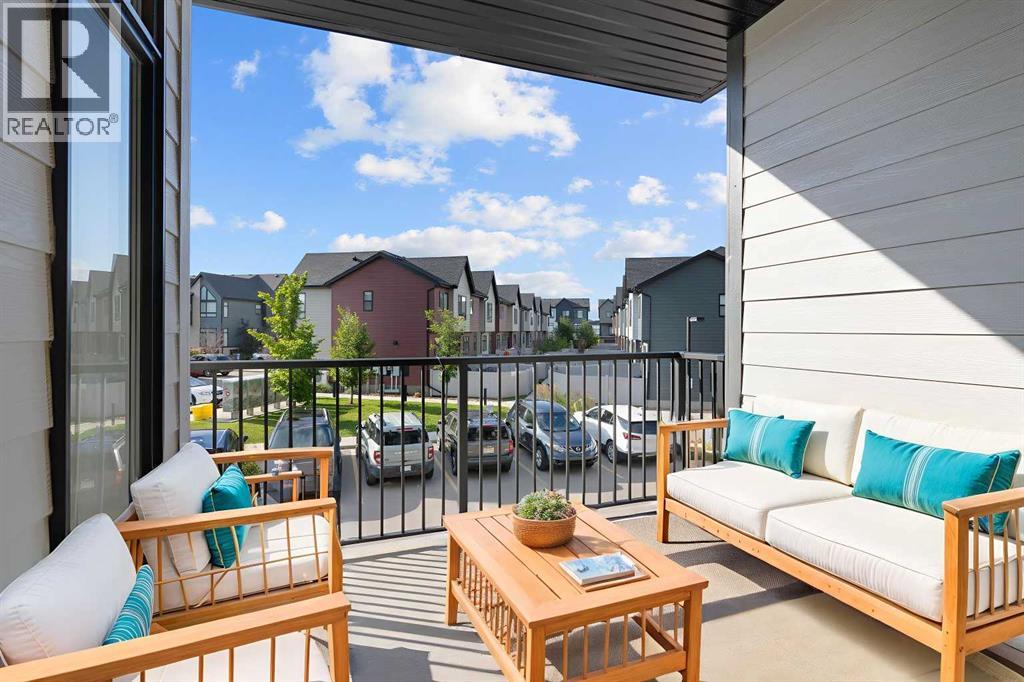 Single Family House for Sale in  Sage Meadows Circle NW Sage Hill Calgary 