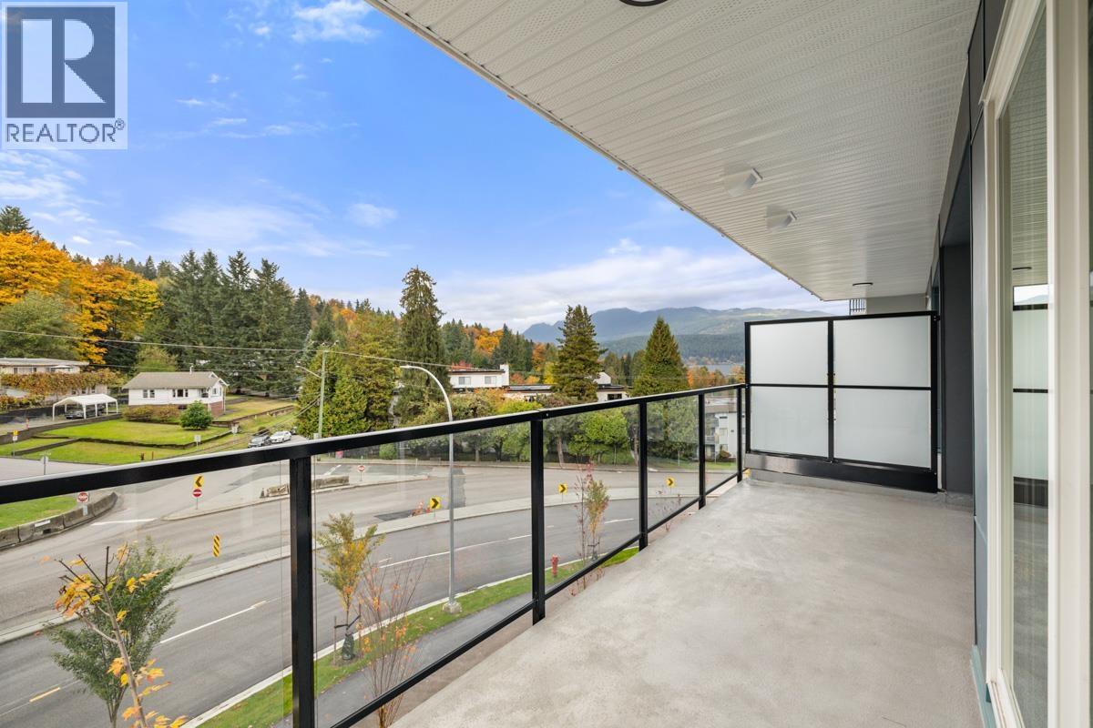 303 1100 CLARKE ROAD, Port Moody