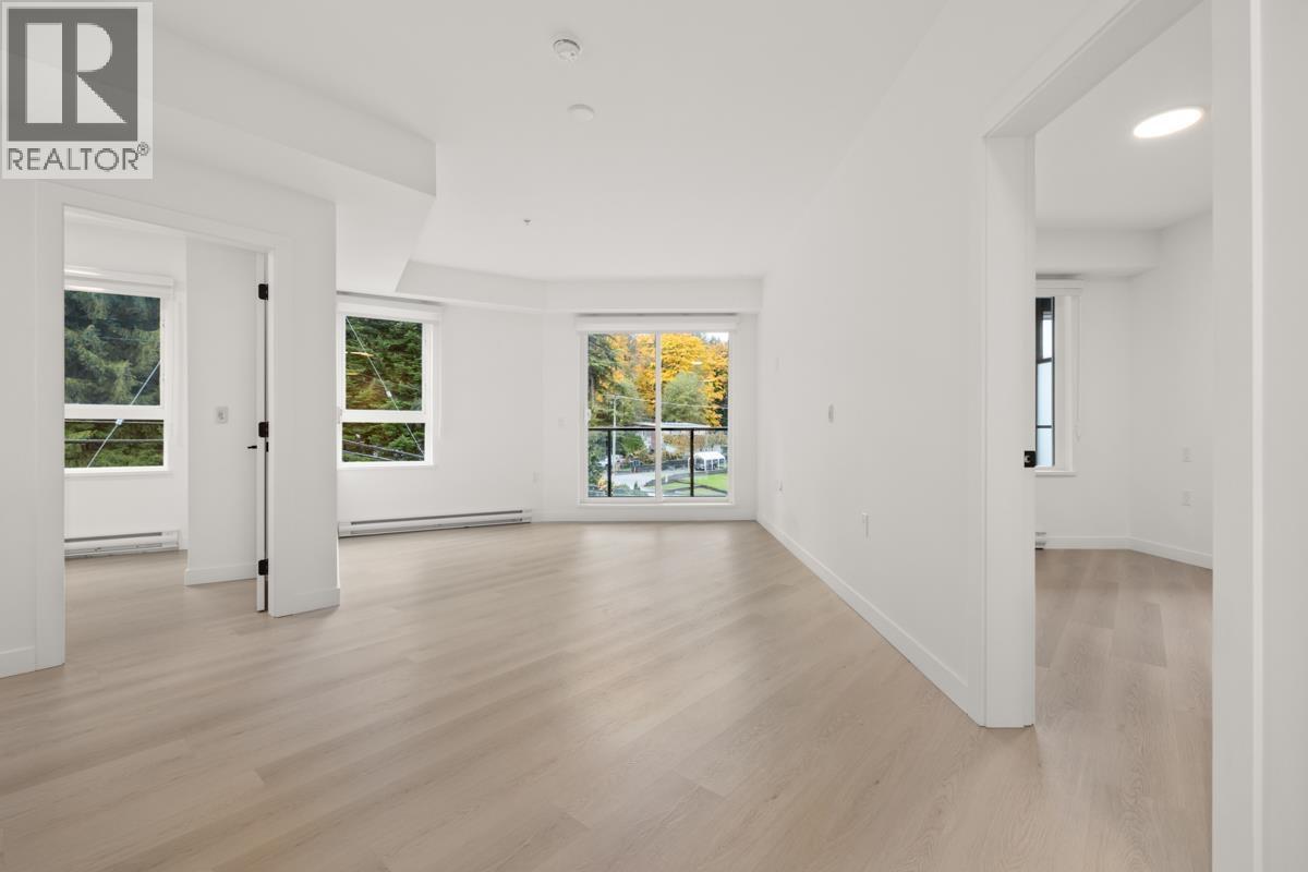 303 1100 CLARKE ROAD, Port Moody