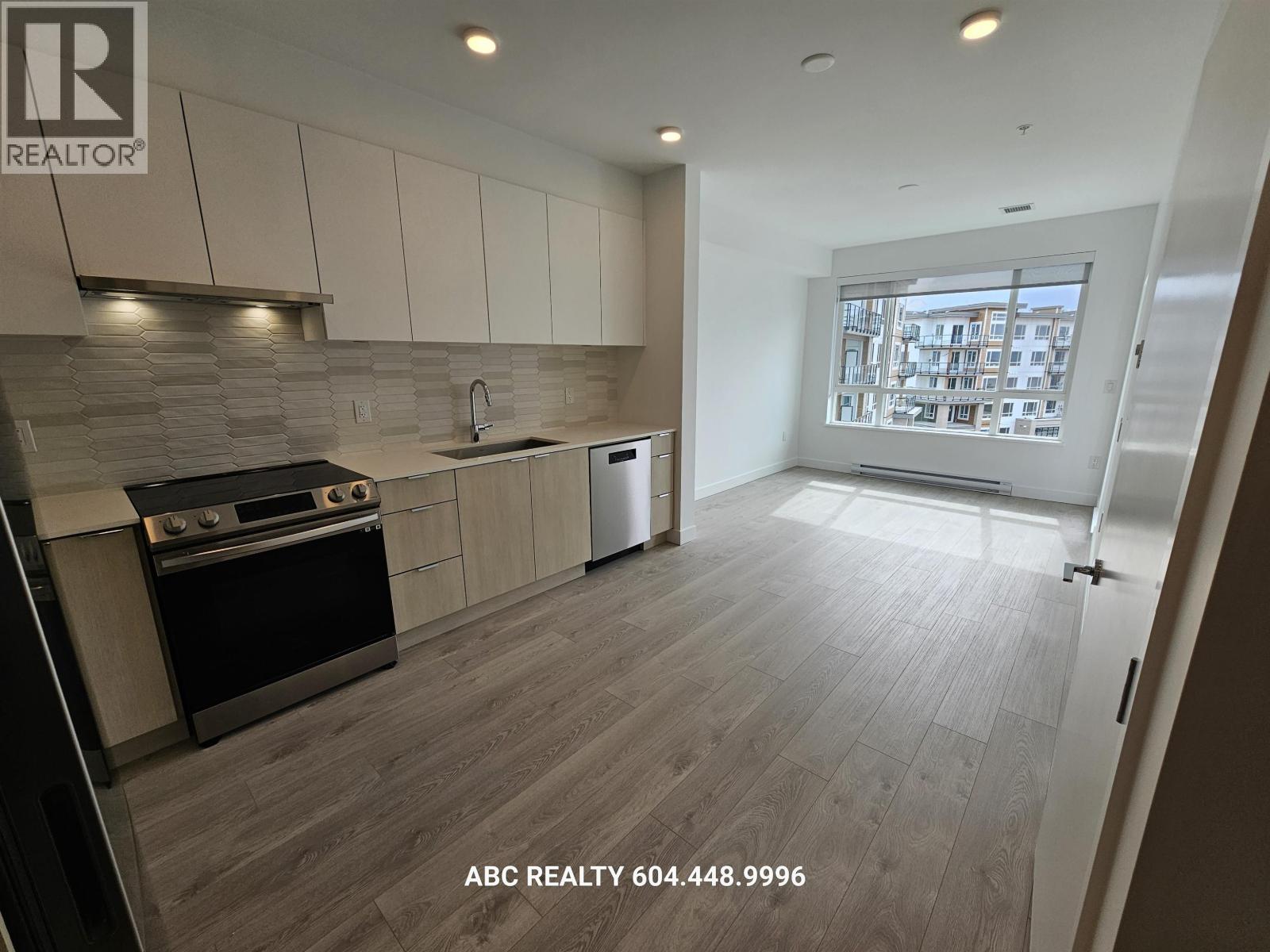 5fl 2499 RABBIT DRIVE, Tsawwassen