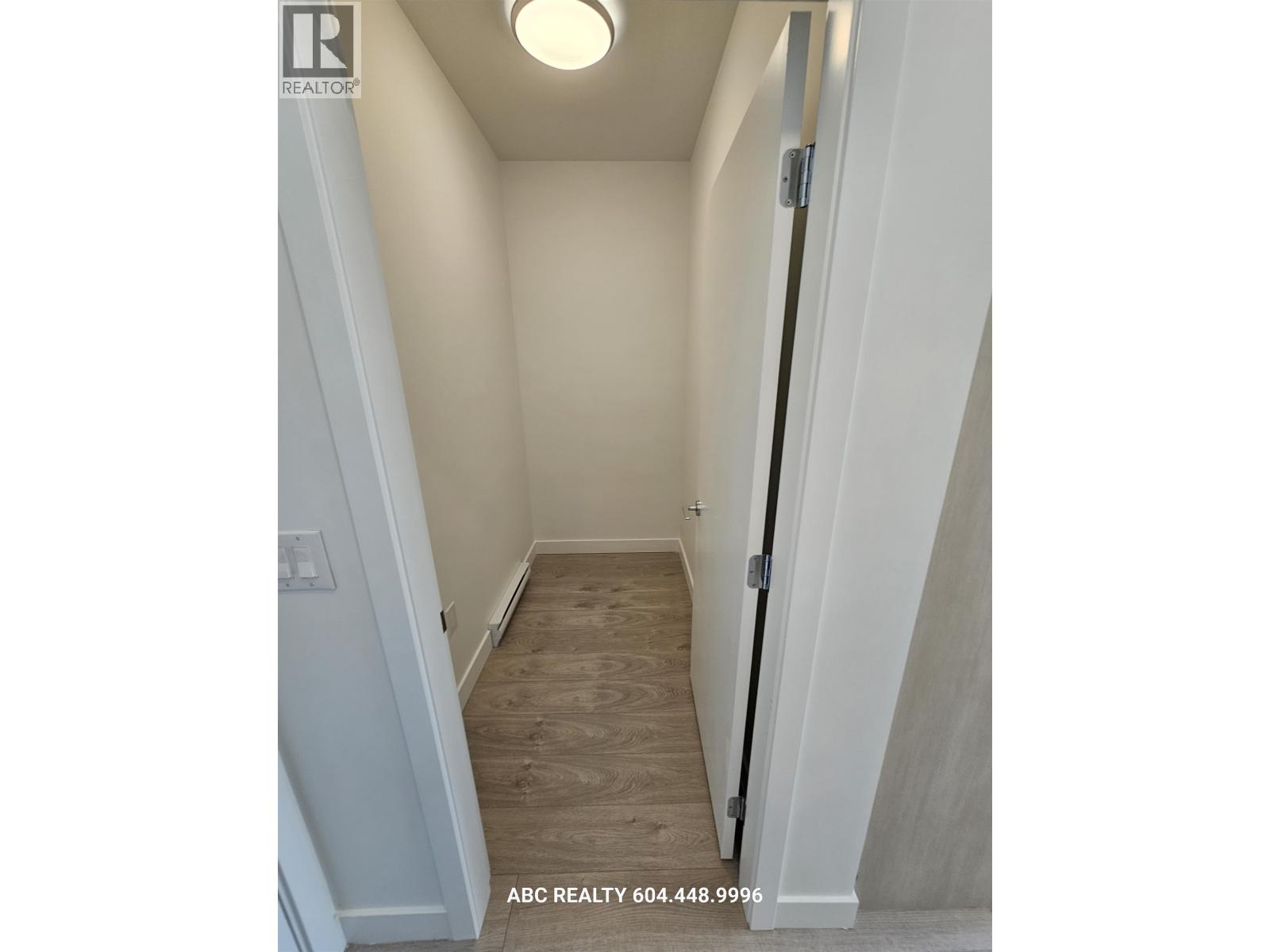 5fl 2499 RABBIT DRIVE, Tsawwassen