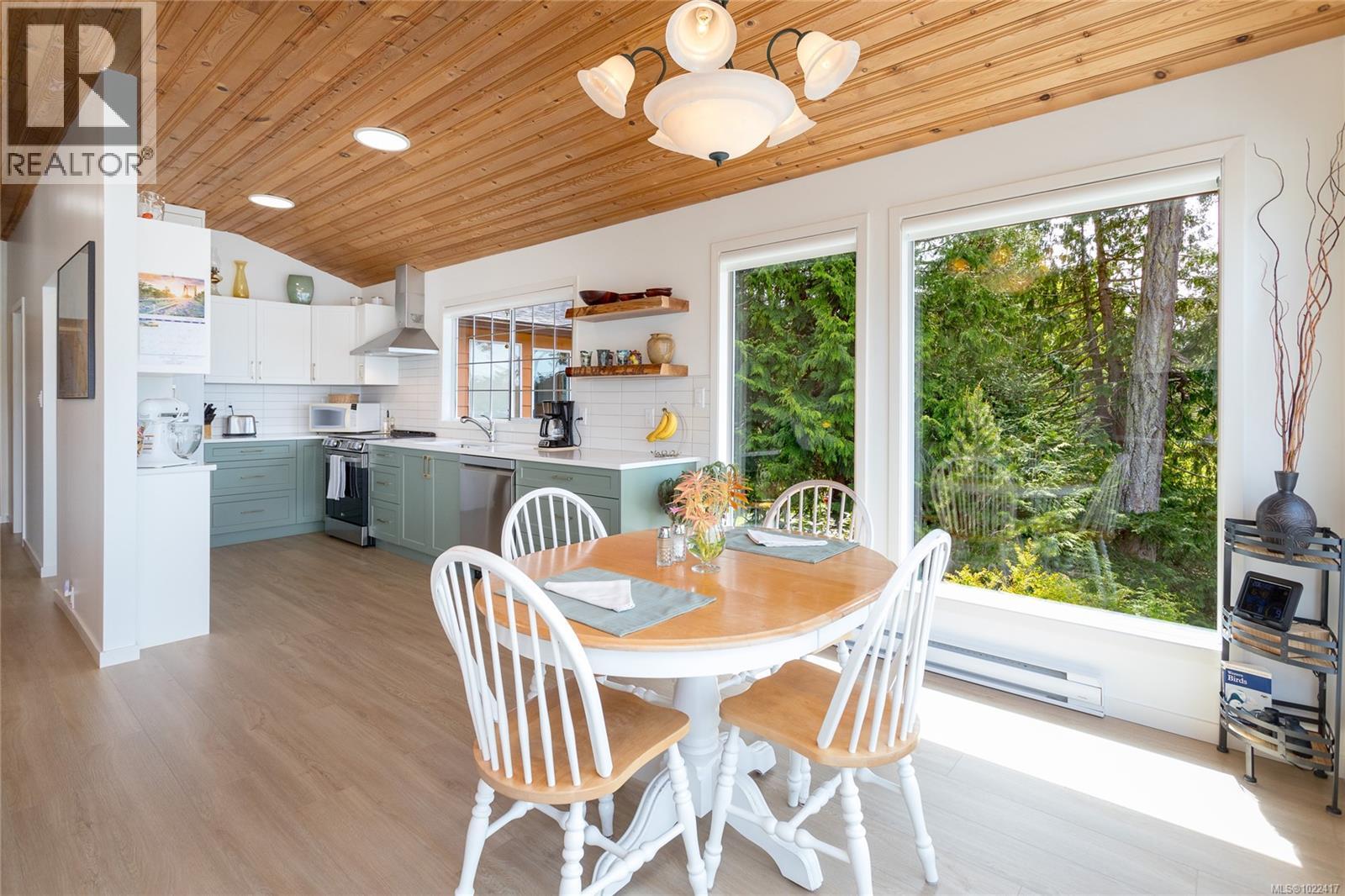  6510 Thornett Road, Sooke