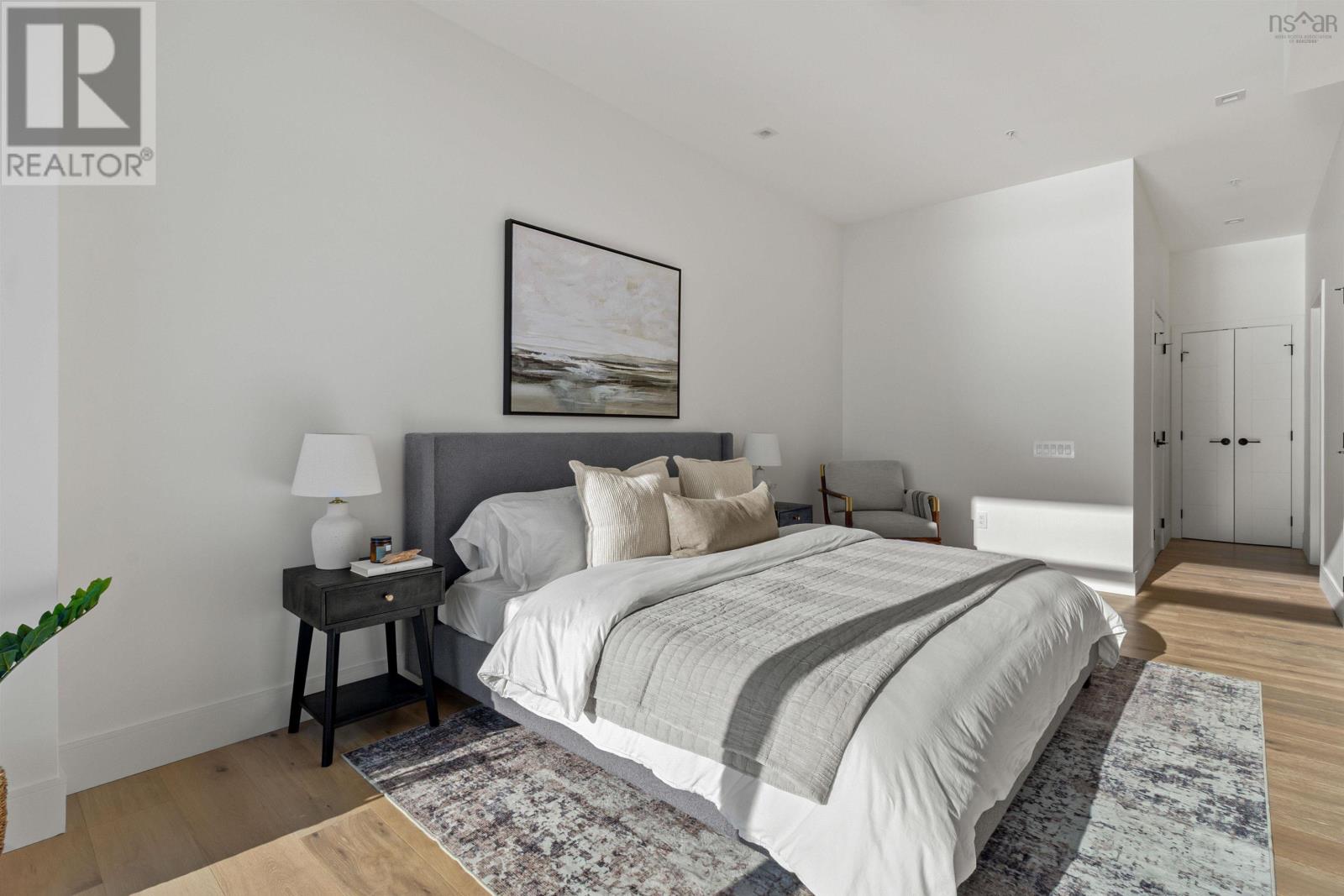 Property 19 of 51 of 2302 1650 Granville Street