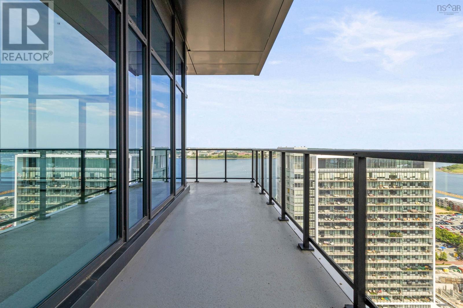 Property 16 of 49 of 2303 1650 Granville Street