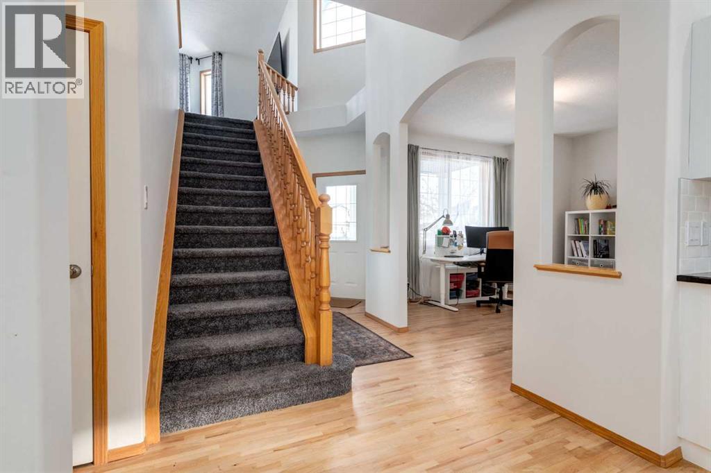 13 Bow Ridge Link, Cochrane