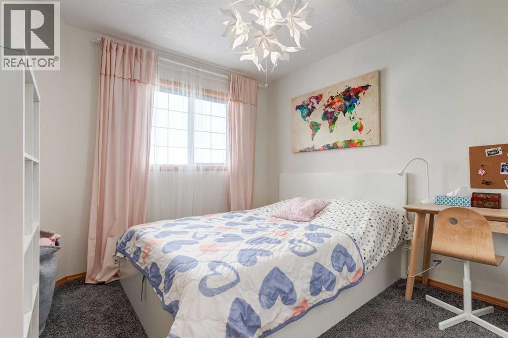 13 Bow Ridge Link, Cochrane