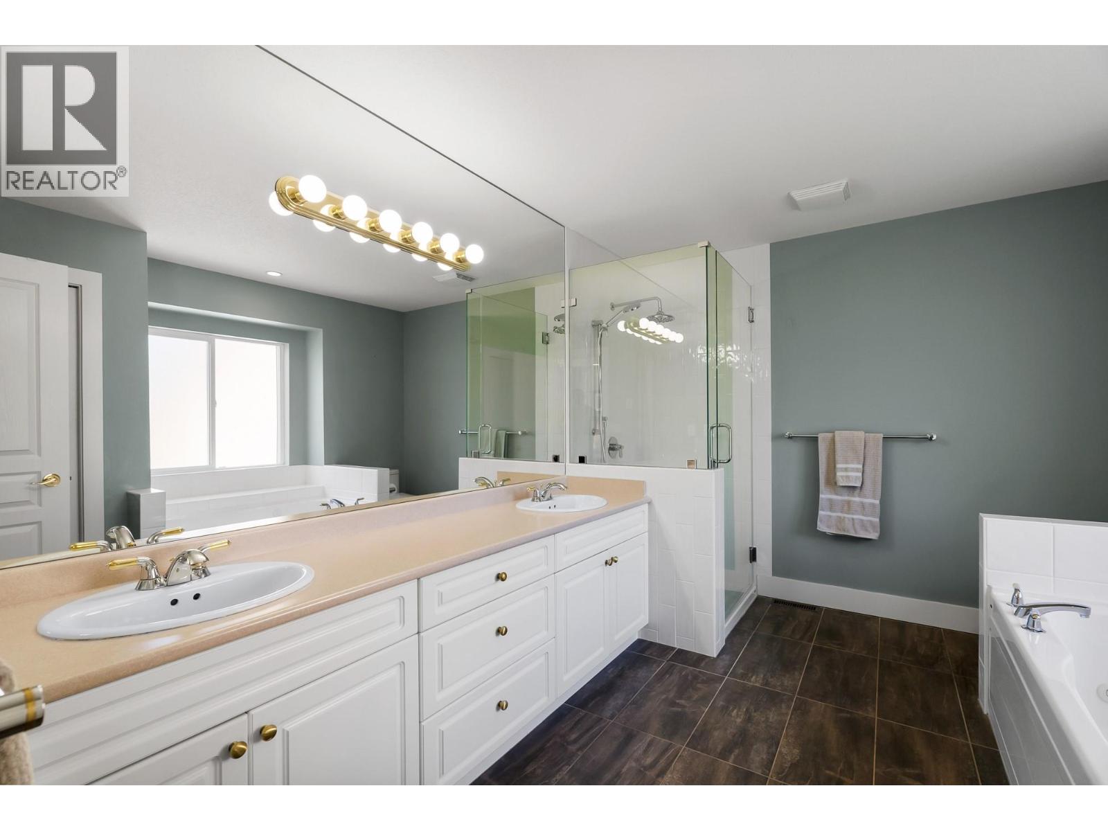 900 LORNE Street Unit# 5, Kamloops