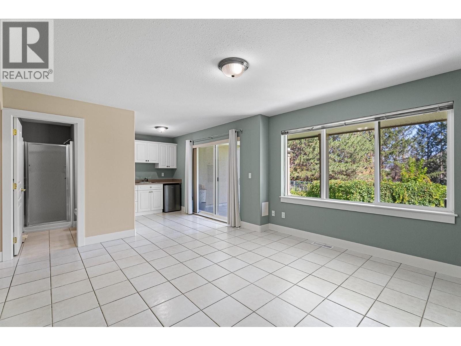 900 LORNE Street Unit# 5, Kamloops