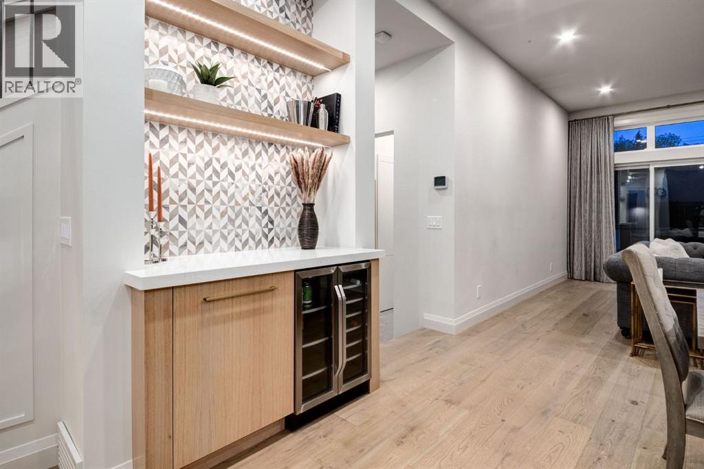 Single Family House for Sale in   Avenue SW South Calgary Calgary 