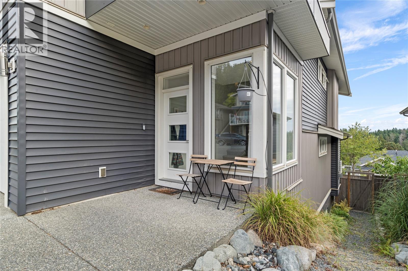 5147 Dunn Pl, Nanaimo