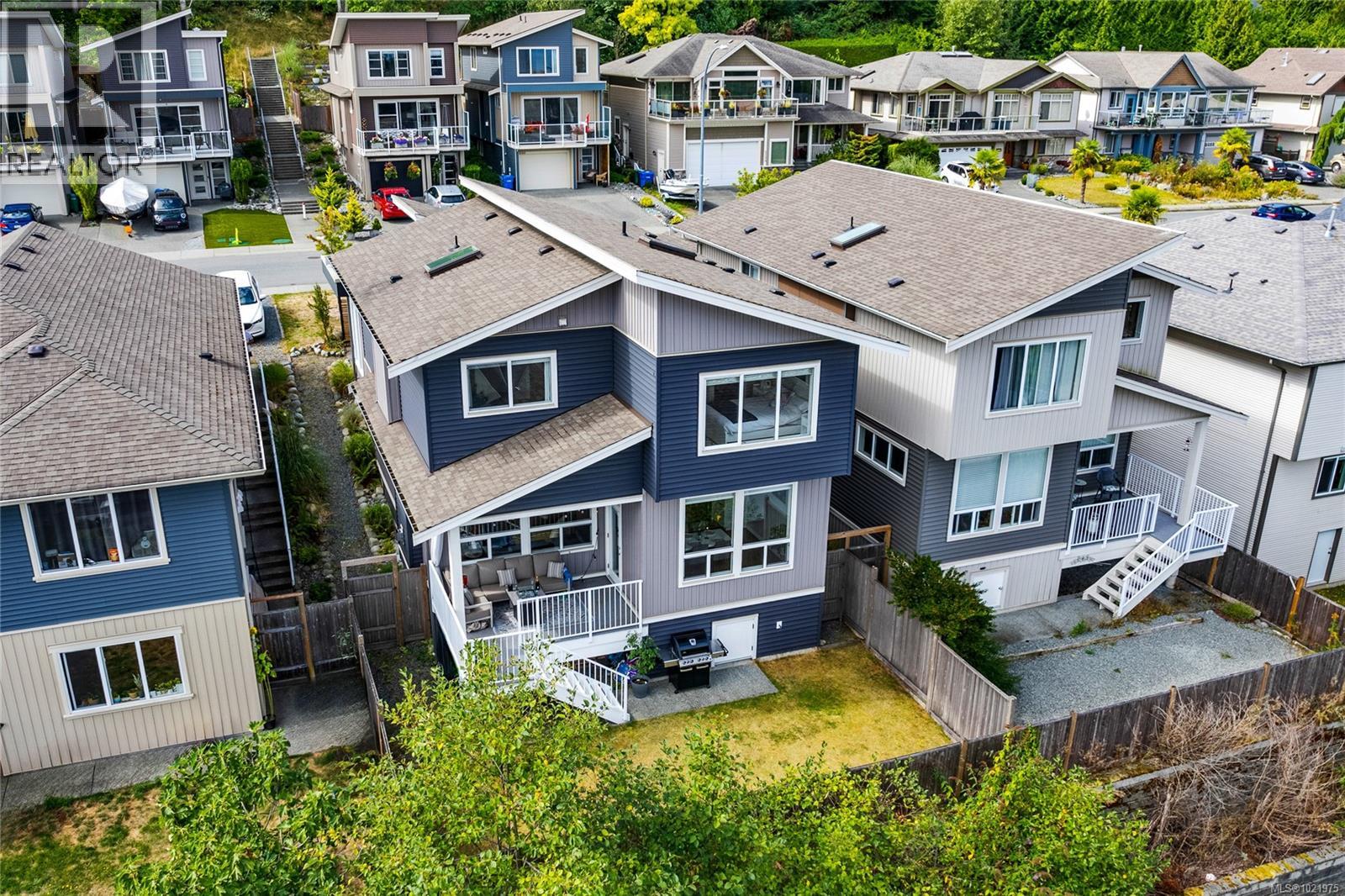 5147 Dunn Pl - 68