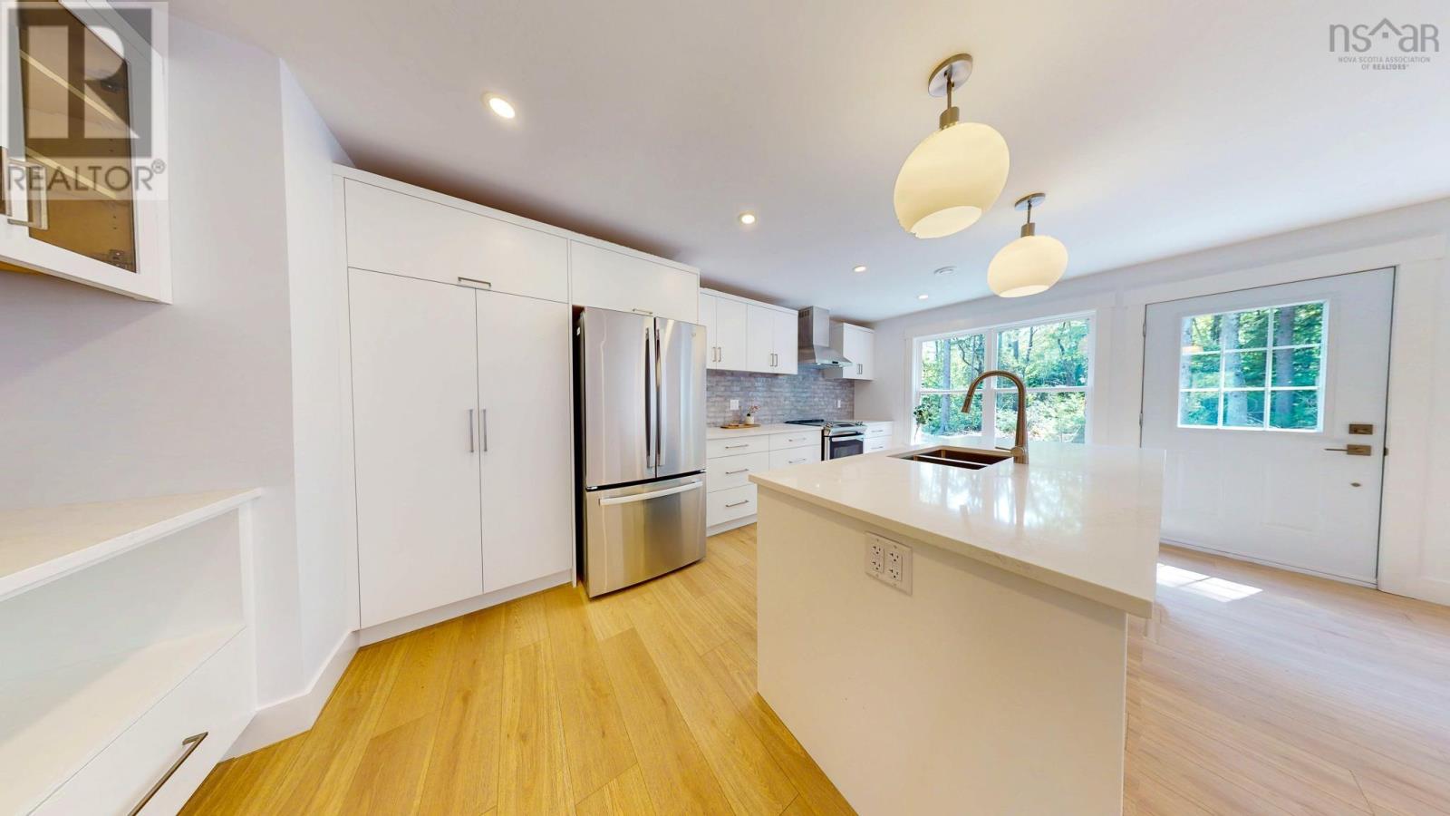 Property 29 of 49 of 868 Newtonville Road