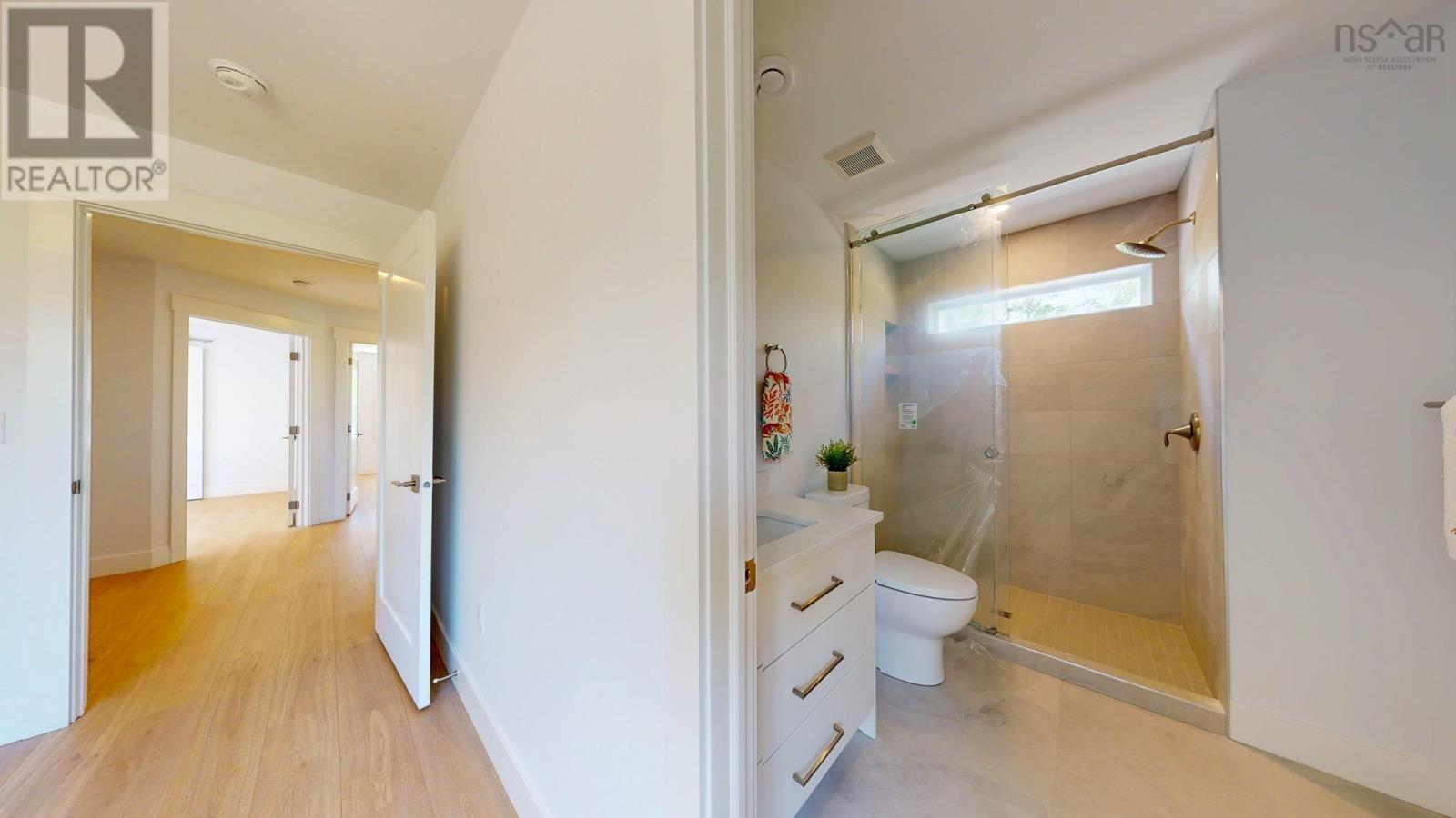 Property 18 of 49 of 868 Newtonville Road