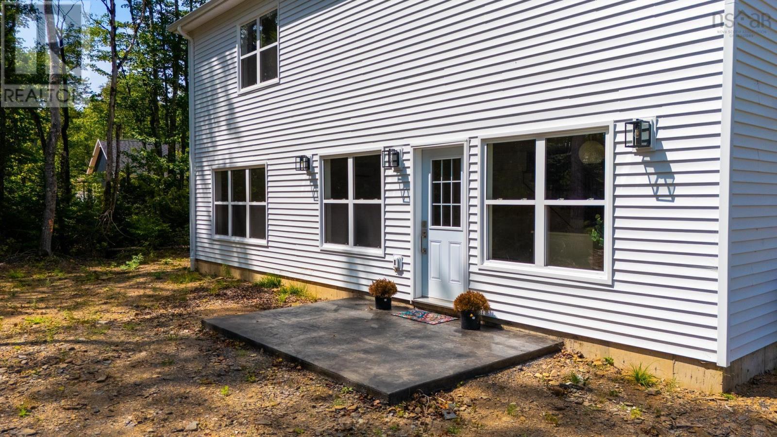 Property 31 of 49 of 868 Newtonville Road