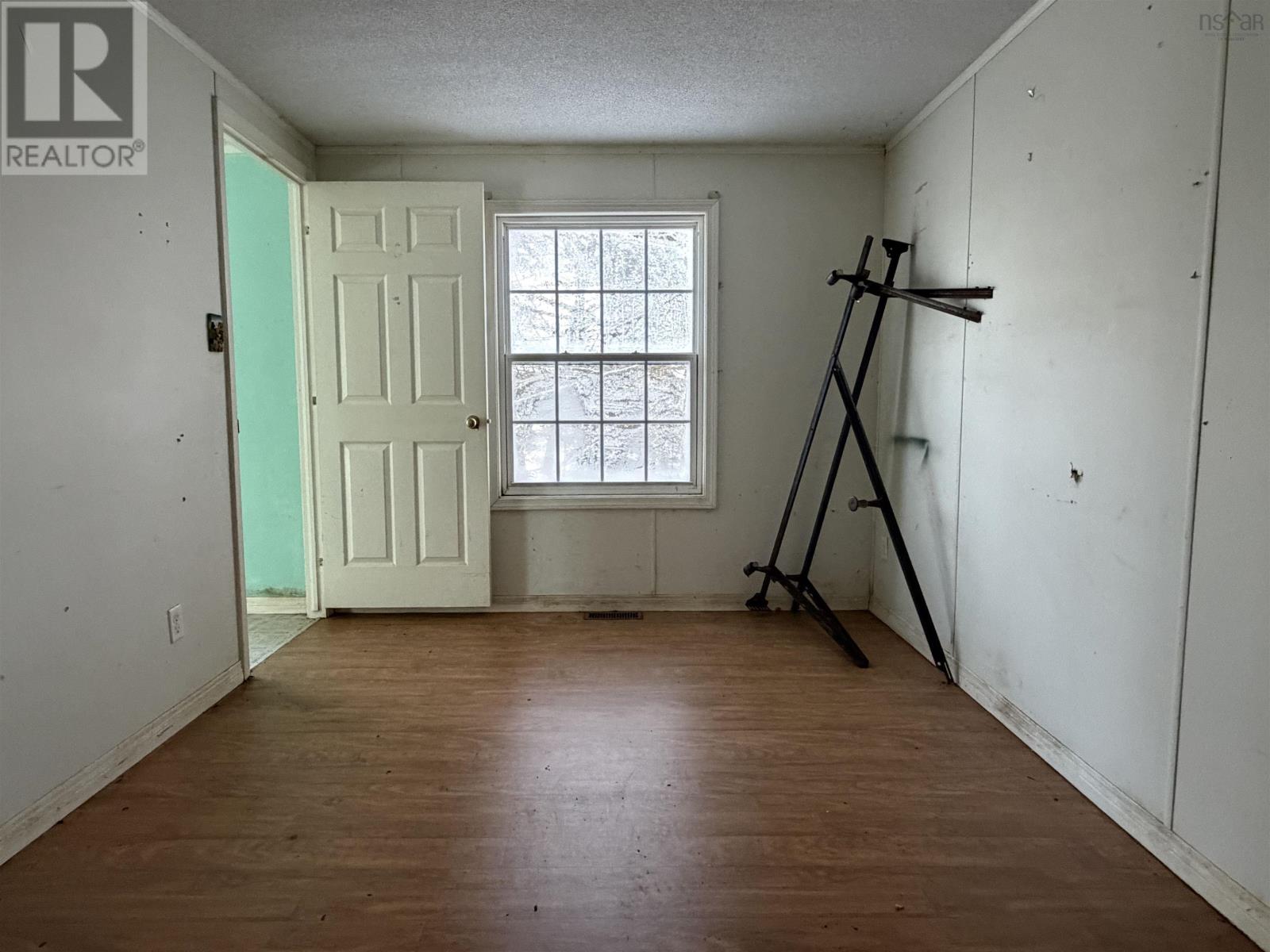 Property 17 of 26 of 1492 Cove Road