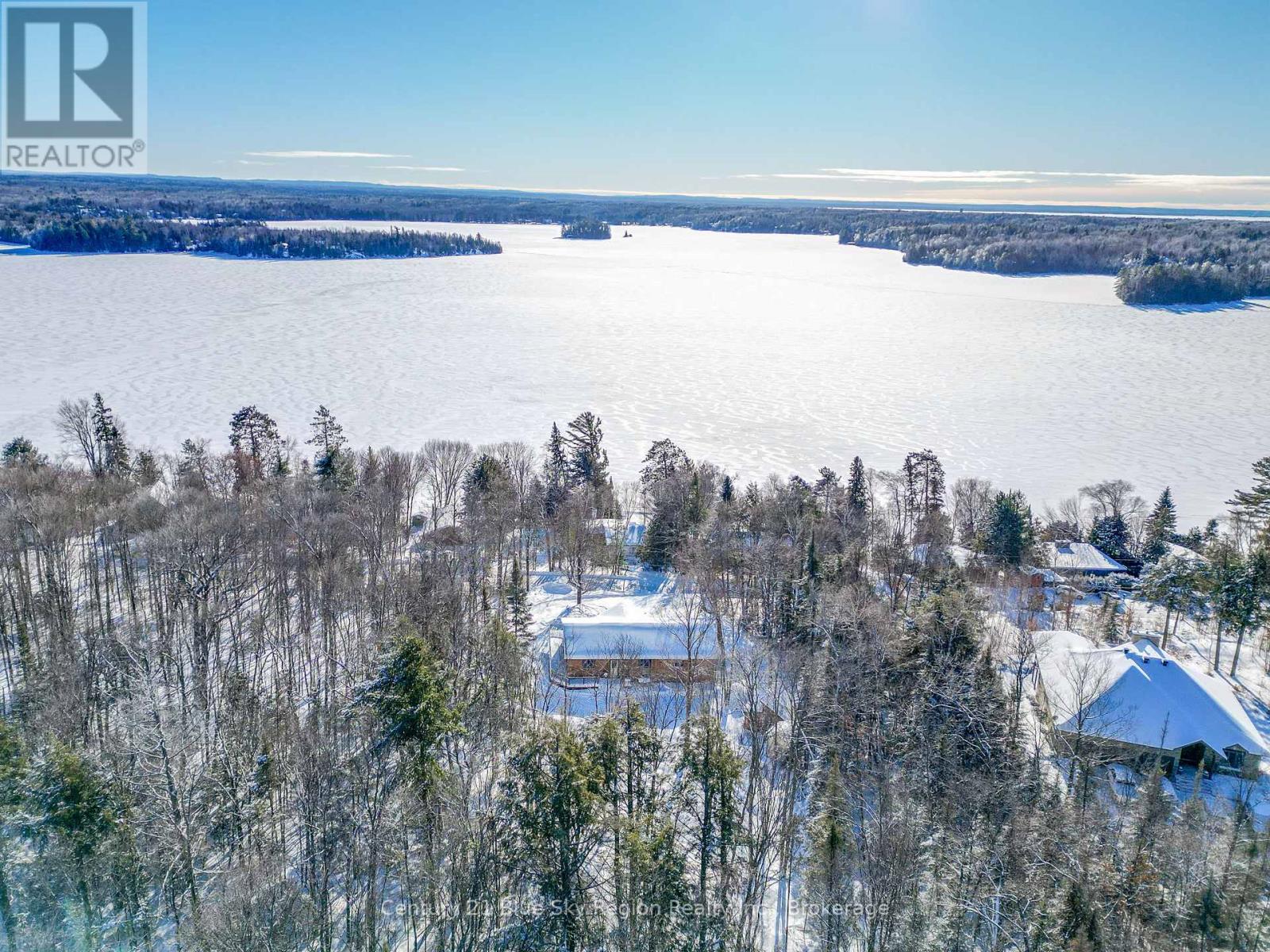 708 ANITA AVENUE - Photo 3 of 36, North Bay (Birchaven), Ontario