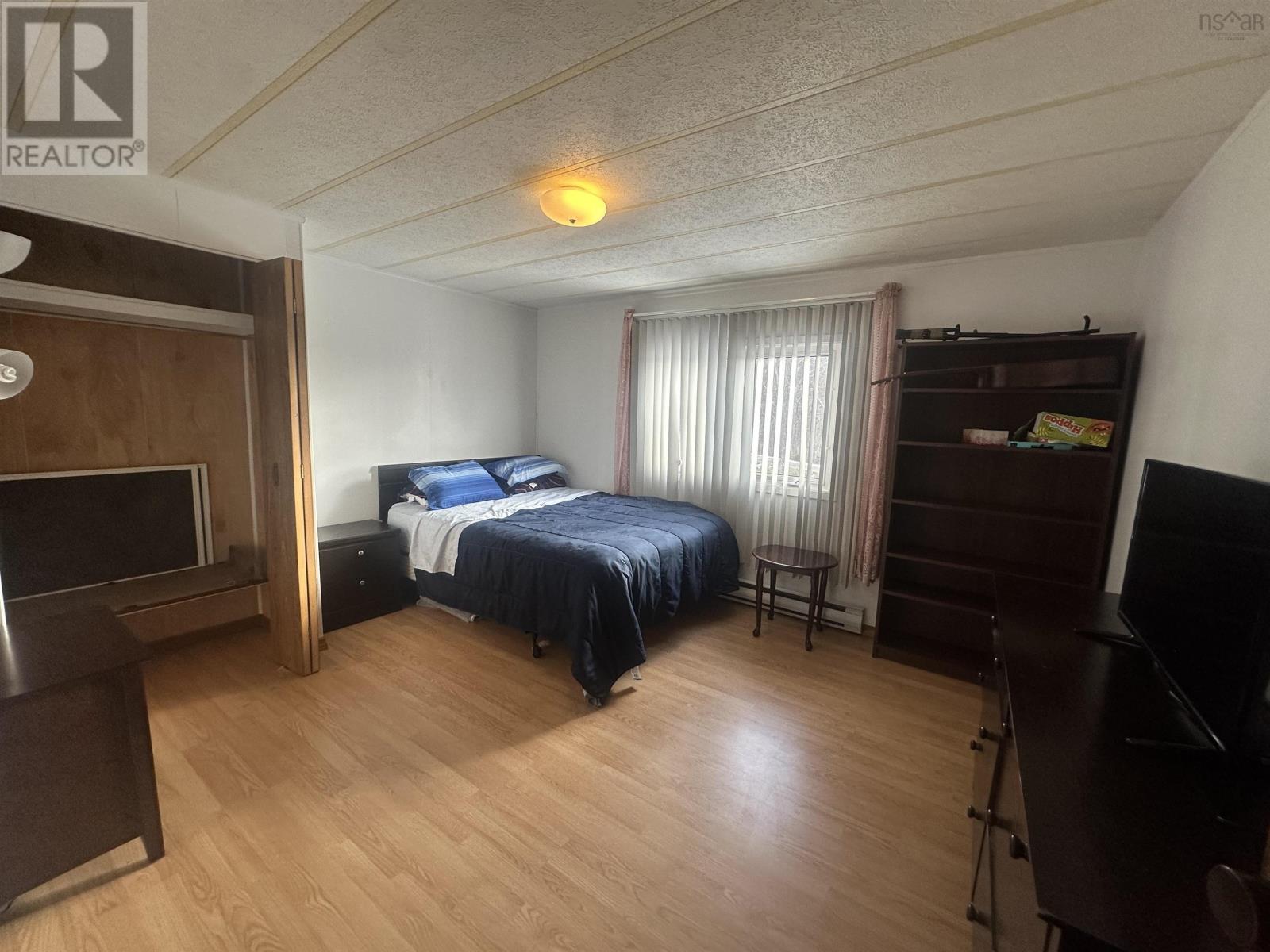 Property 1 of 26 of 21 Dougies Lane