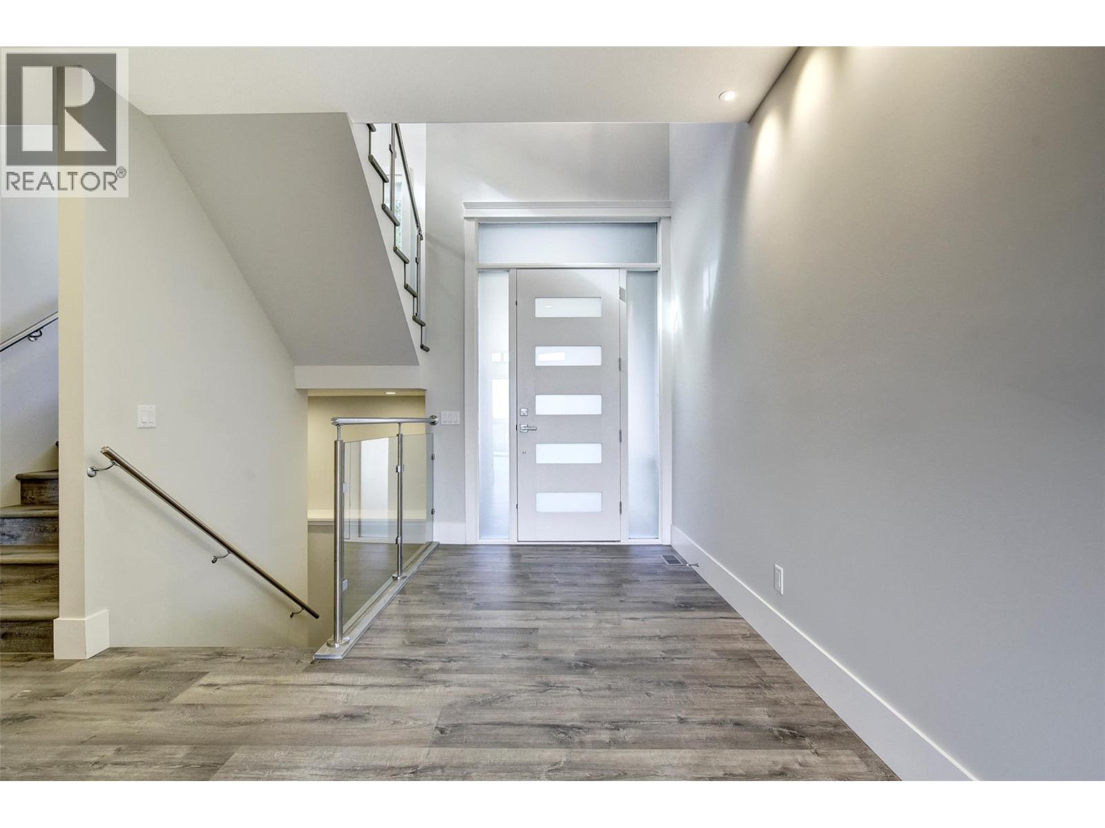 1051 Aurora Heights, West Kelowna