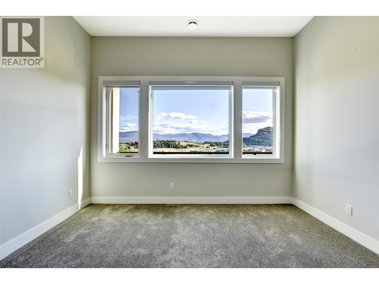 1051 Aurora Heights, West Kelowna