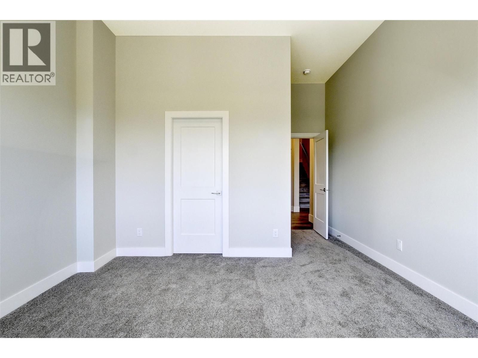 1051 Aurora Heights, West Kelowna