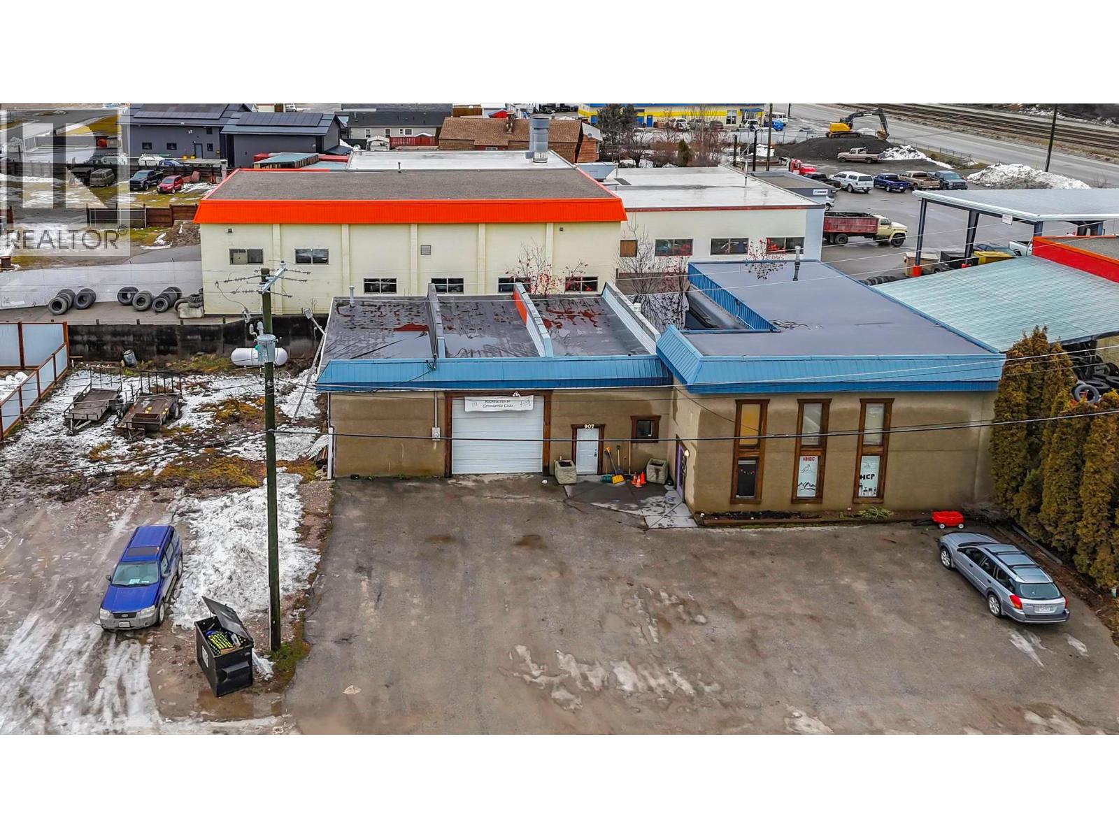 907 10TH STREET N - 8