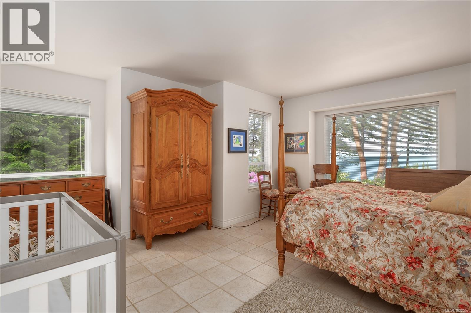 2660 Kevan Dr, Gabriola Island