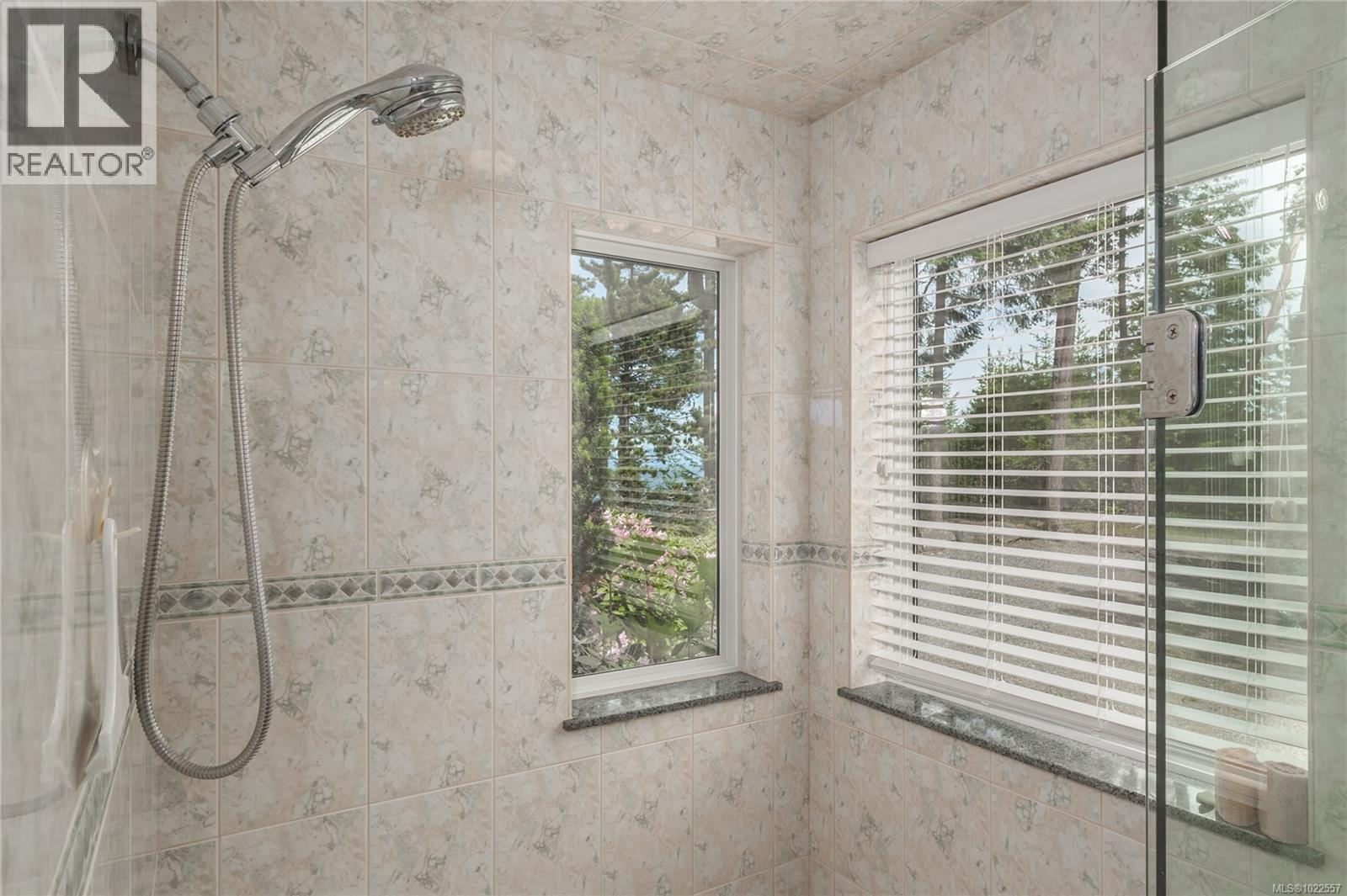 2660 Kevan Dr, Gabriola Island