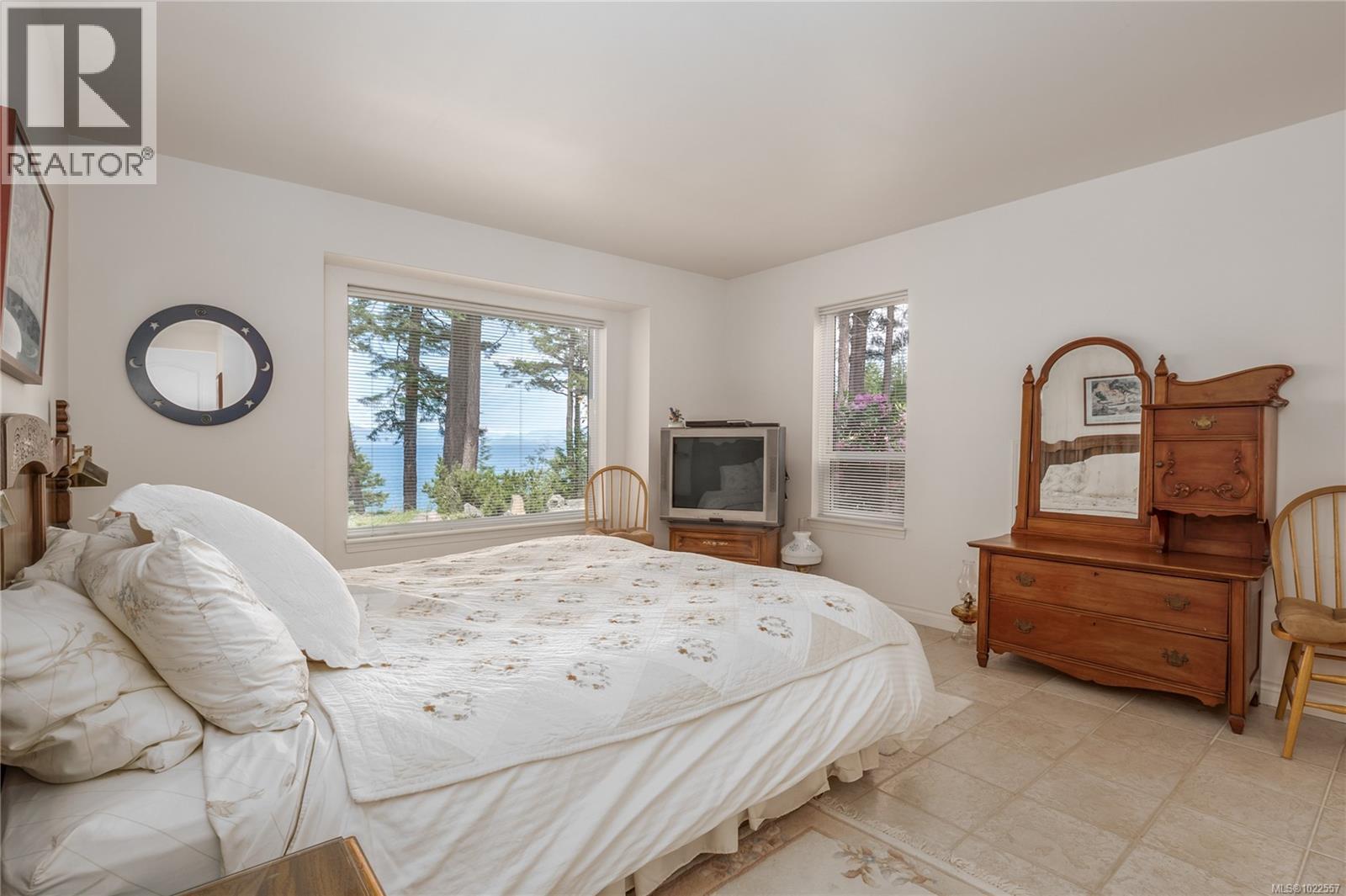 2660 Kevan Dr, Gabriola Island