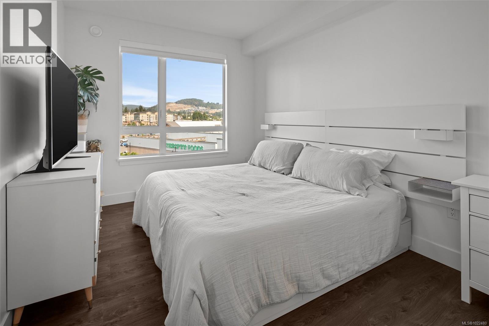 444 920 Reunion Ave, Langford